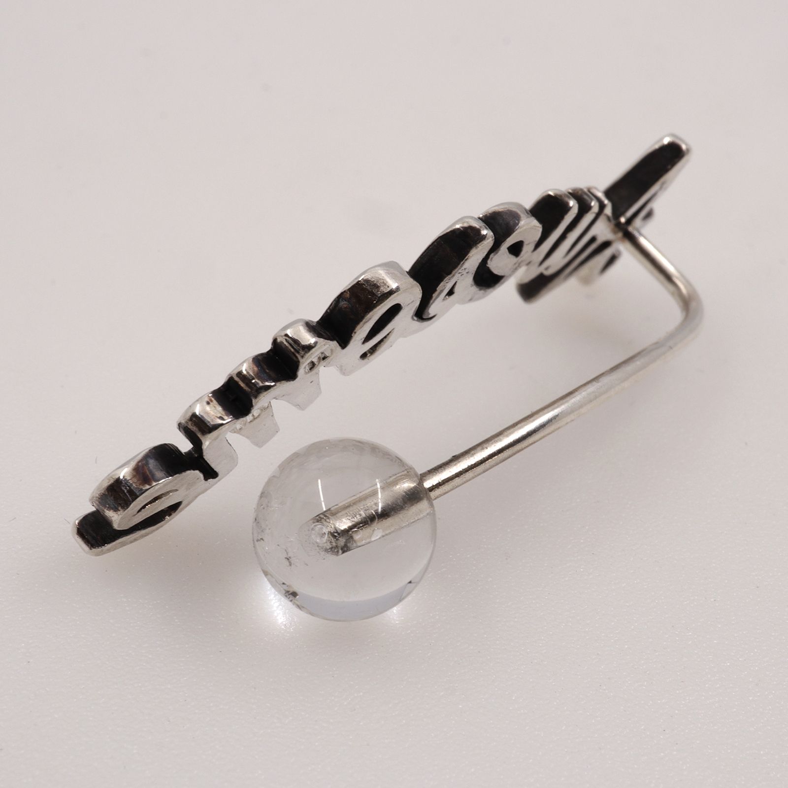 「MESSAGE EARCLIP AWESOME」イヤーカフ