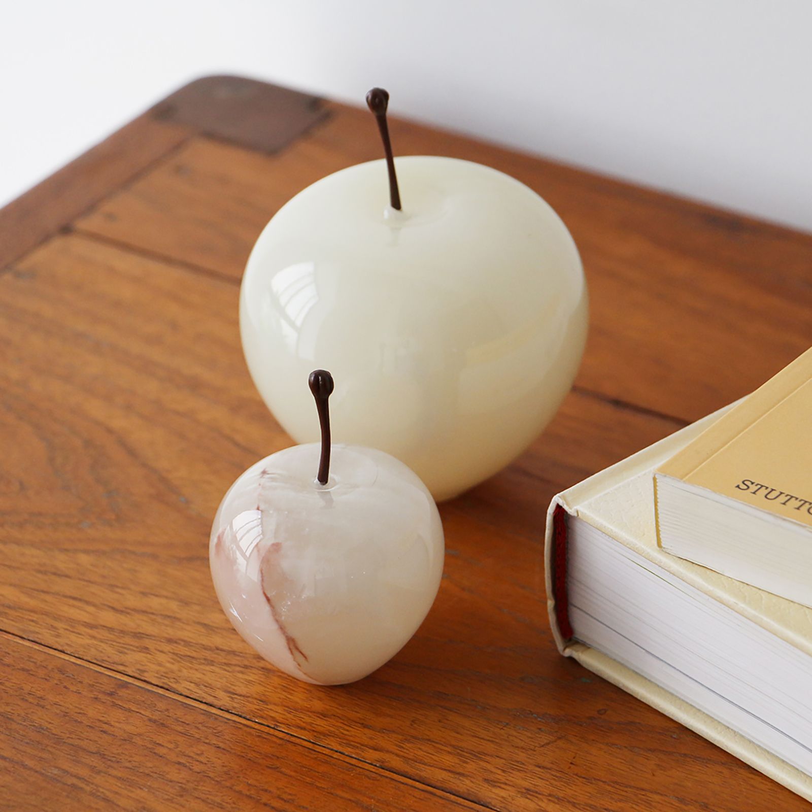 「Marble Apple Large」White