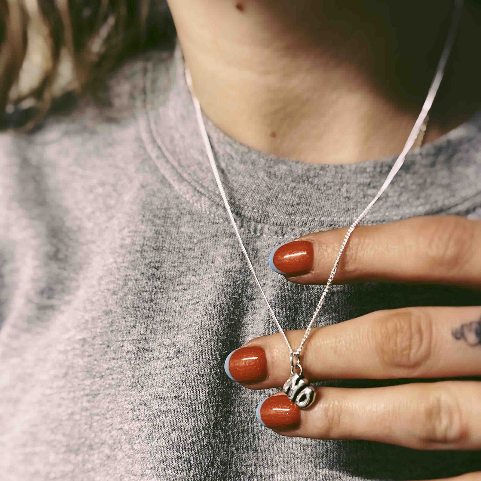 「NO Necklace」ネックレス