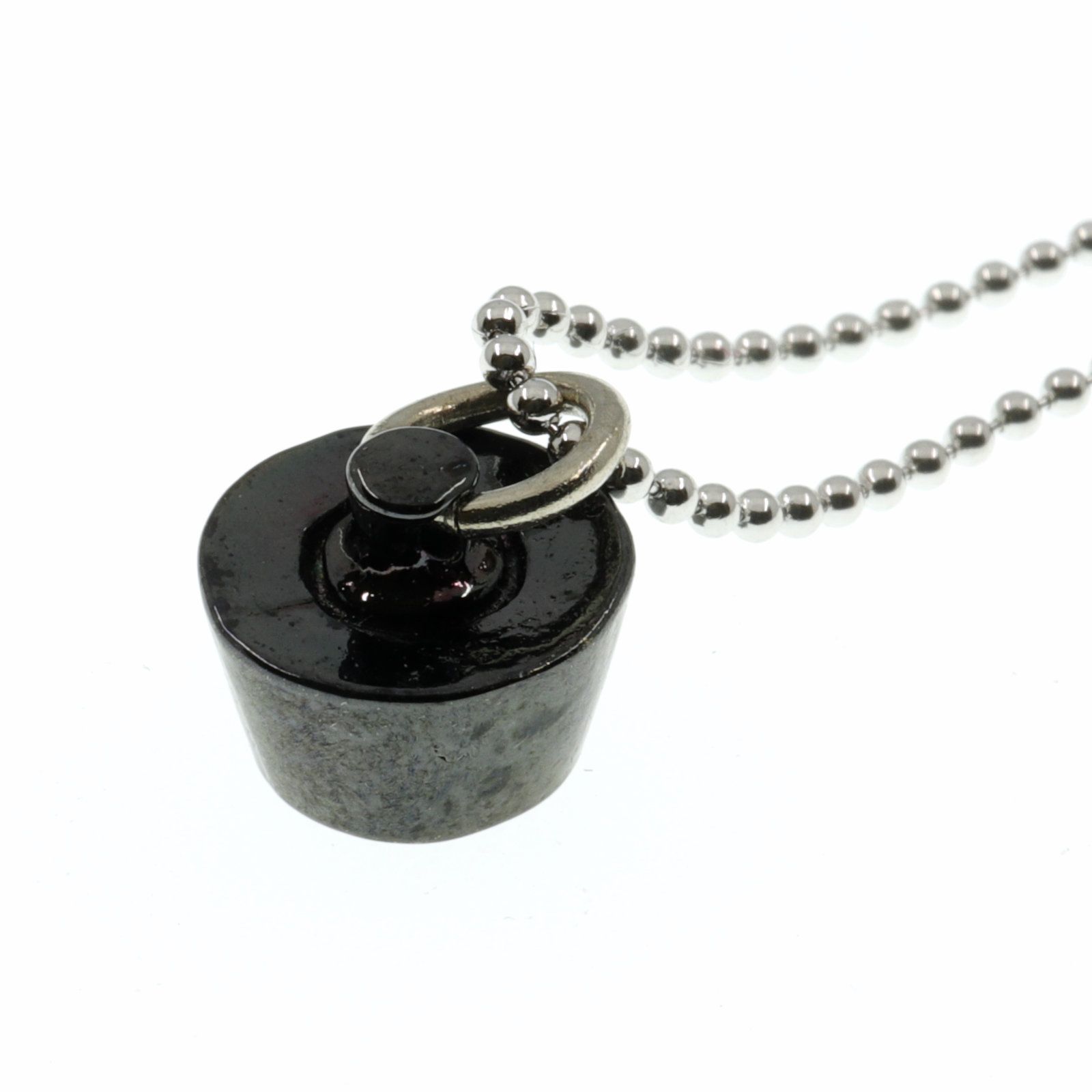 「Bath plug」ネックレス