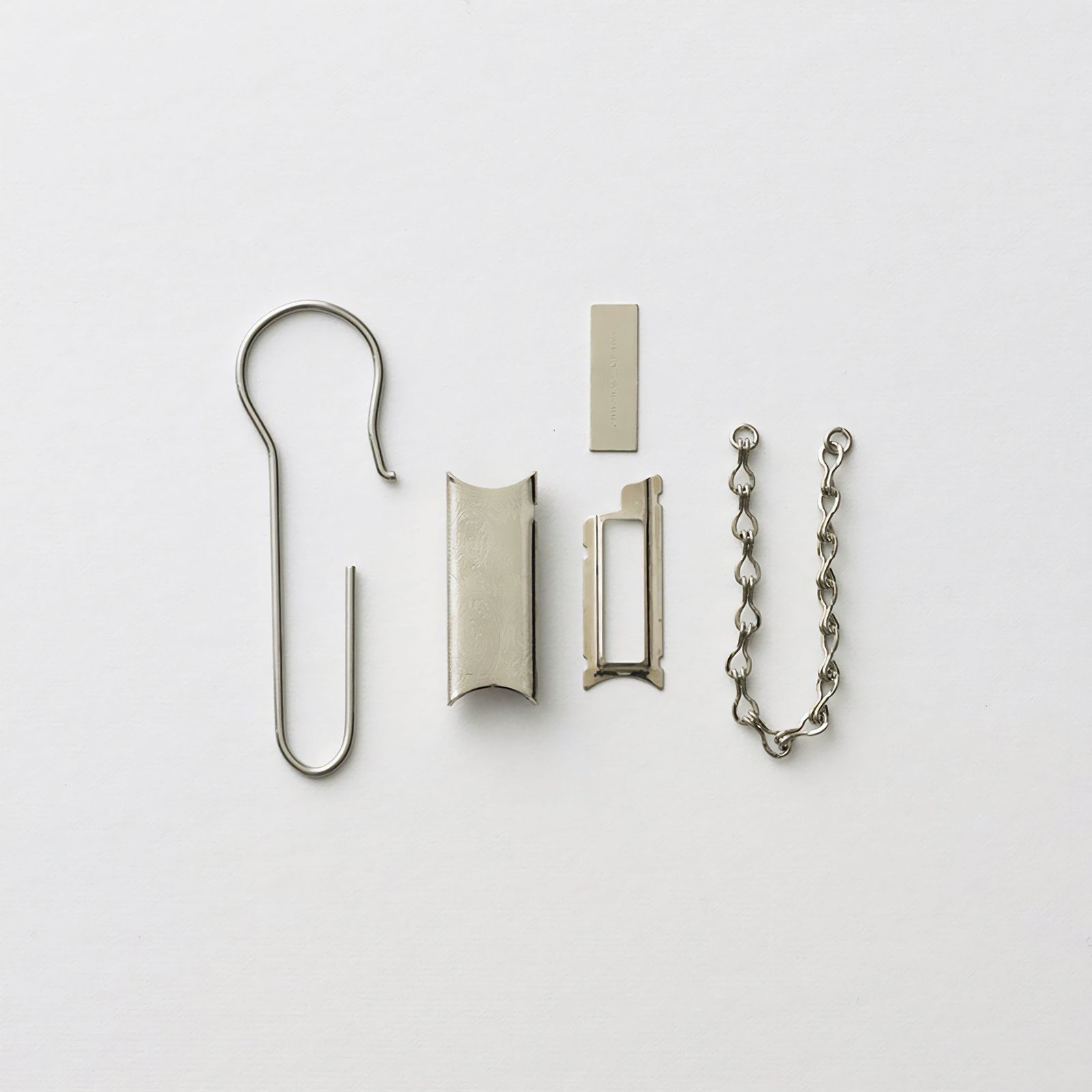 「gordon Typography with Chain」キーリング ブラス