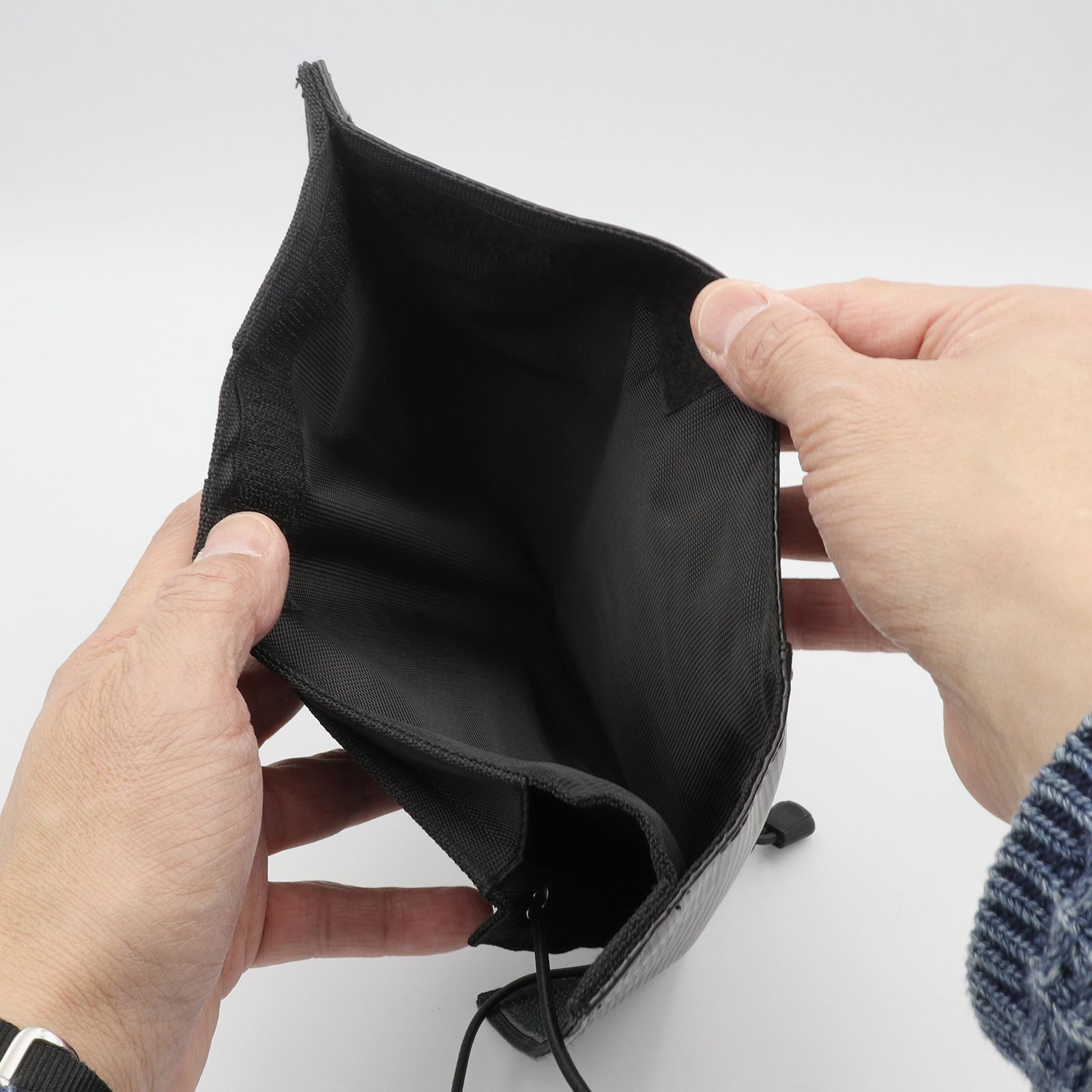 「FLY Long Wallet」ショルダーウォレットXL ブラック