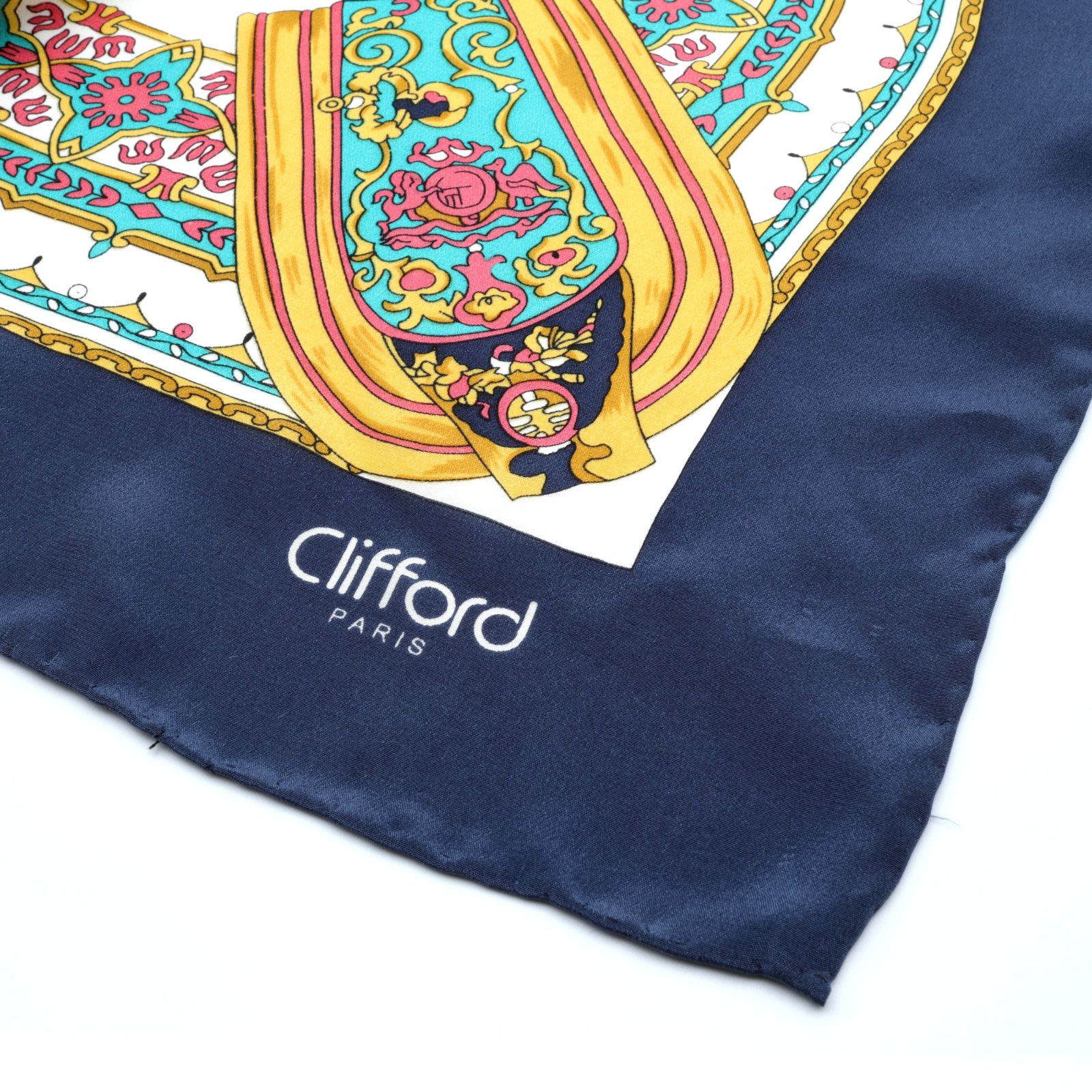 「ゴージャスネイビー」ヴィンテージスカーフ Clifford Paris