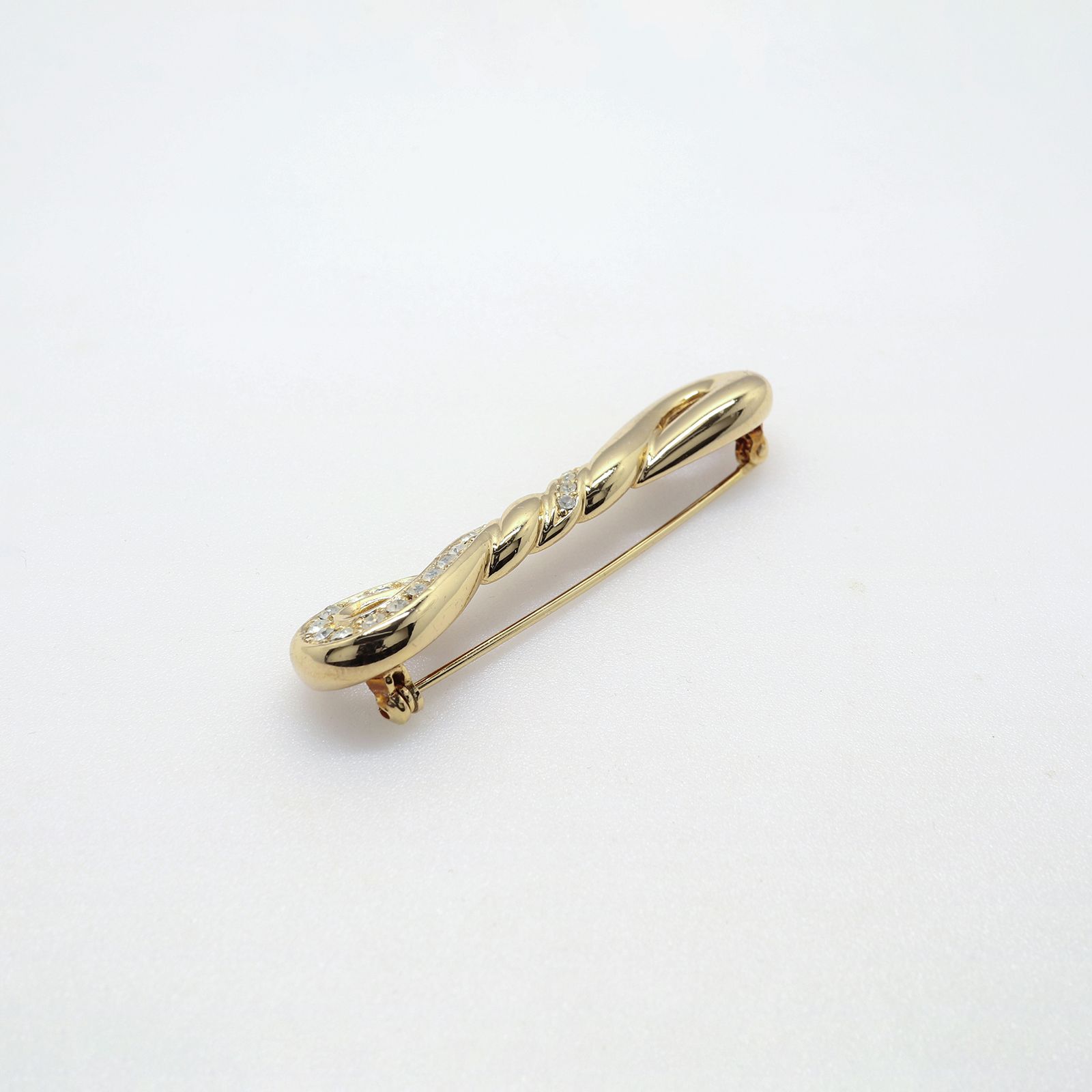 「ツイストリボン」ブローチ ヨーロッパ