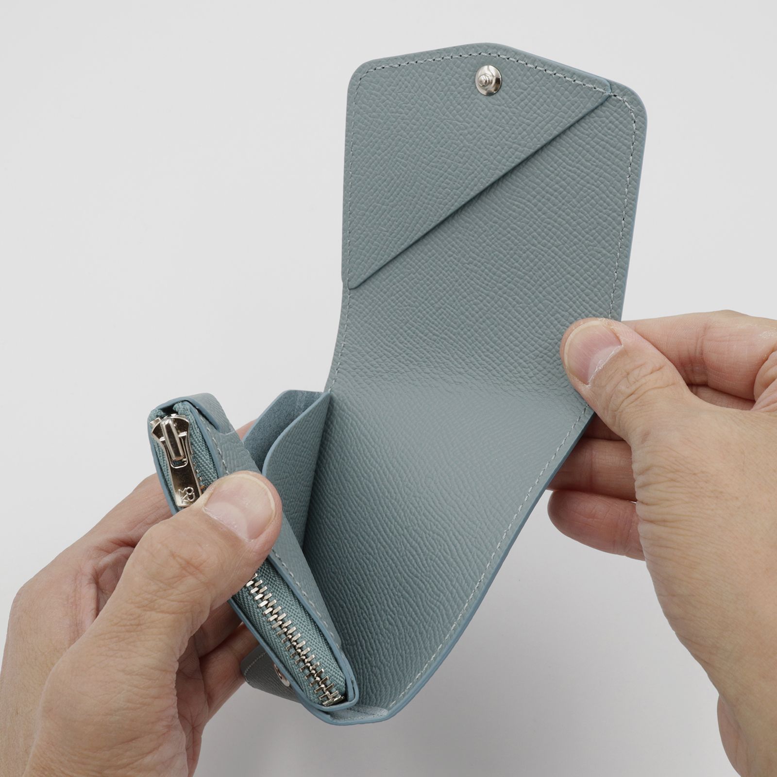 「小さく薄い財布SAKU ver.3 Plus Noblessa」sky