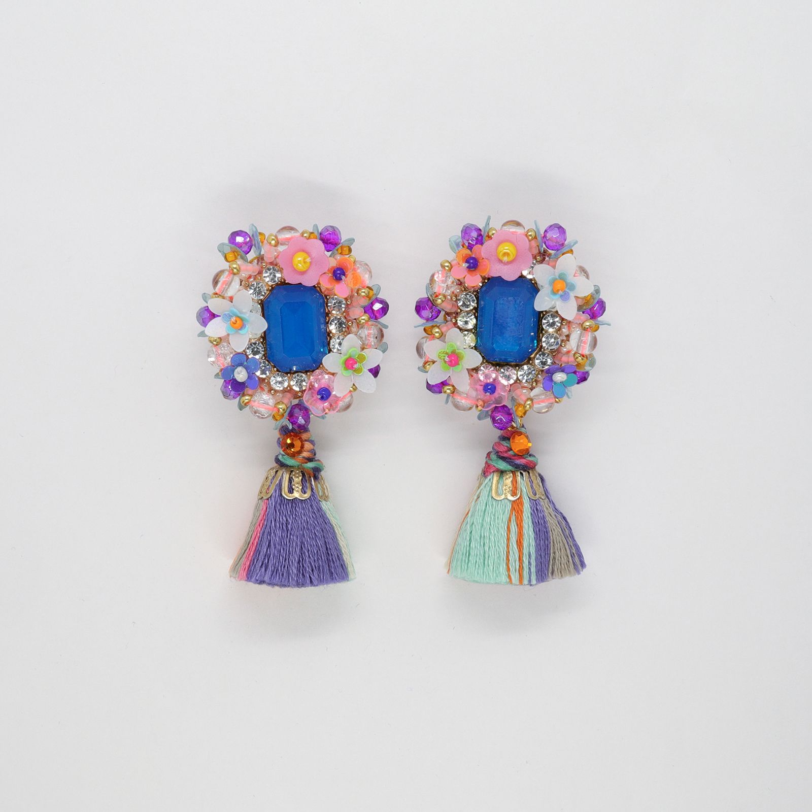 「Le conte de Pamellah Bijoux」イヤリング