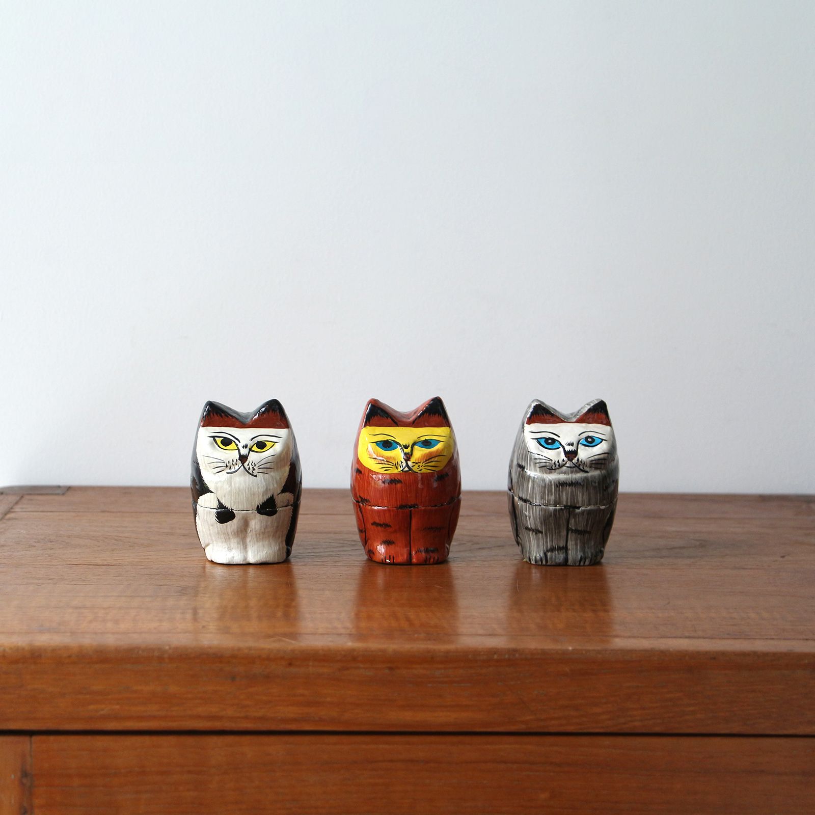 「PAPIER MACHE STANDING CAT」BLACK