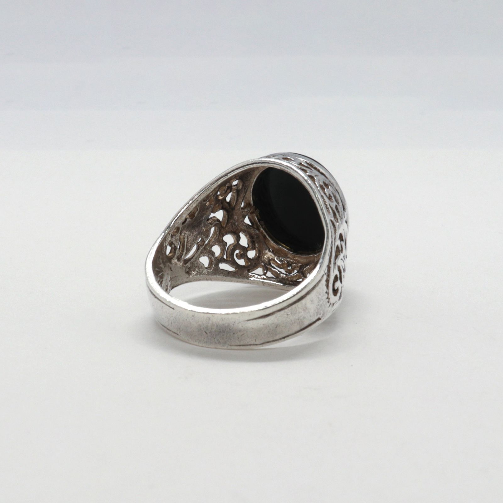 「オニキスオーバルフィリグリー」リング silver925 ヨーロッパ