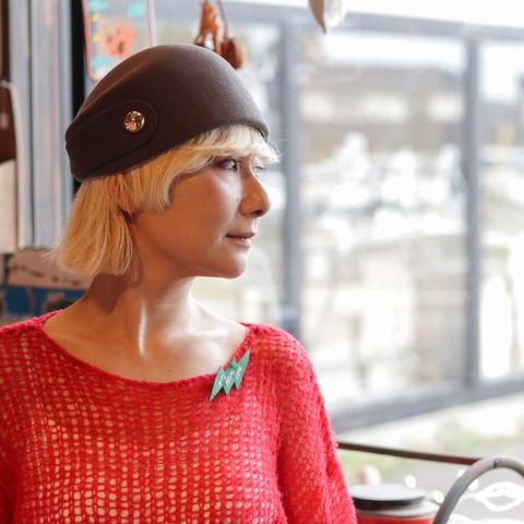 【送料無料対象外】ゴールドボタントーク チャコールグレー