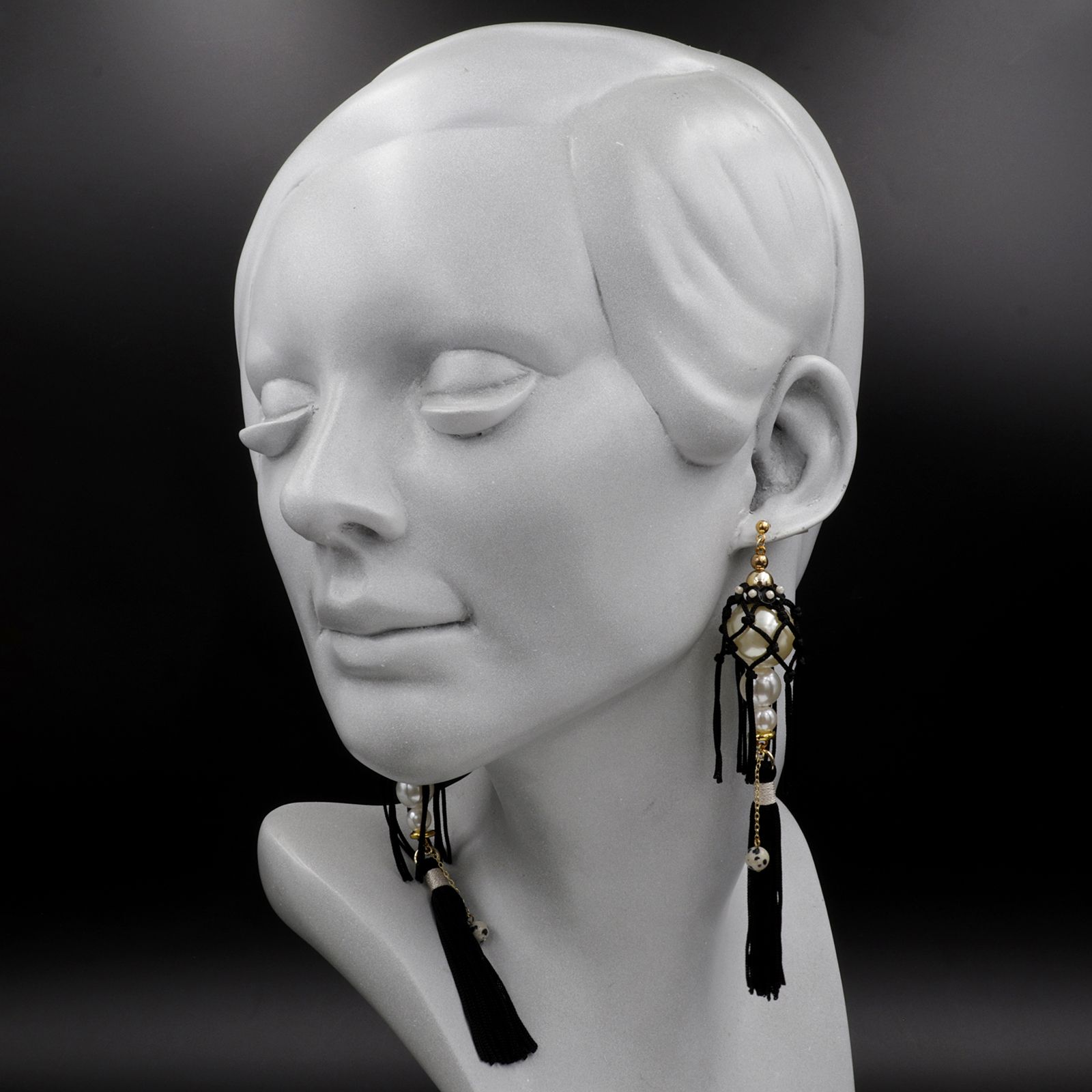 「Fete de l'eau Balise」ピアス