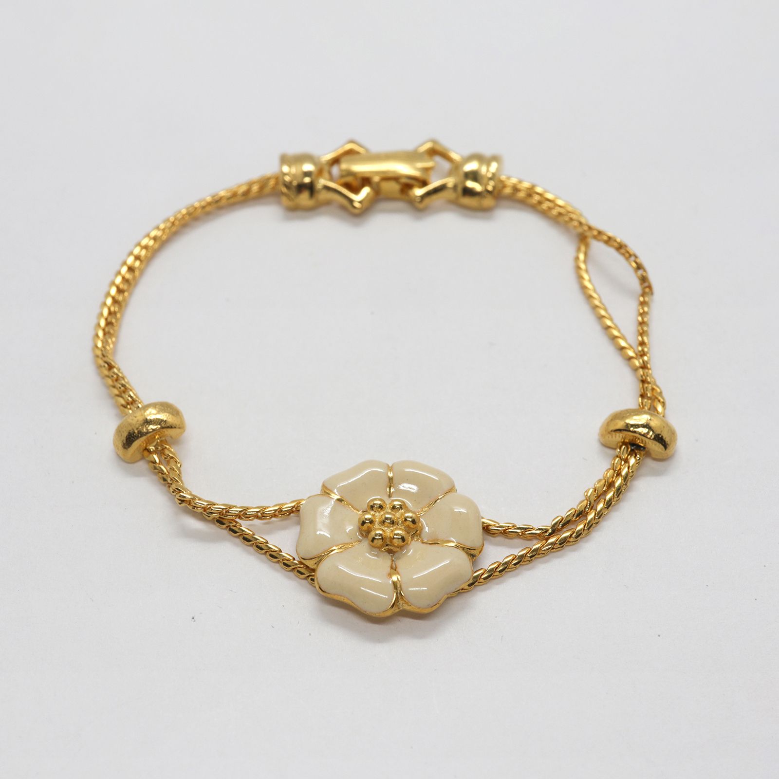 「エナメルフローラル white」ブレスレット ヨーロッパ Goldette デッドストック