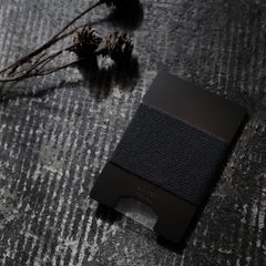 「METAL PLATE CARD HOLDER」カードケース ブラック