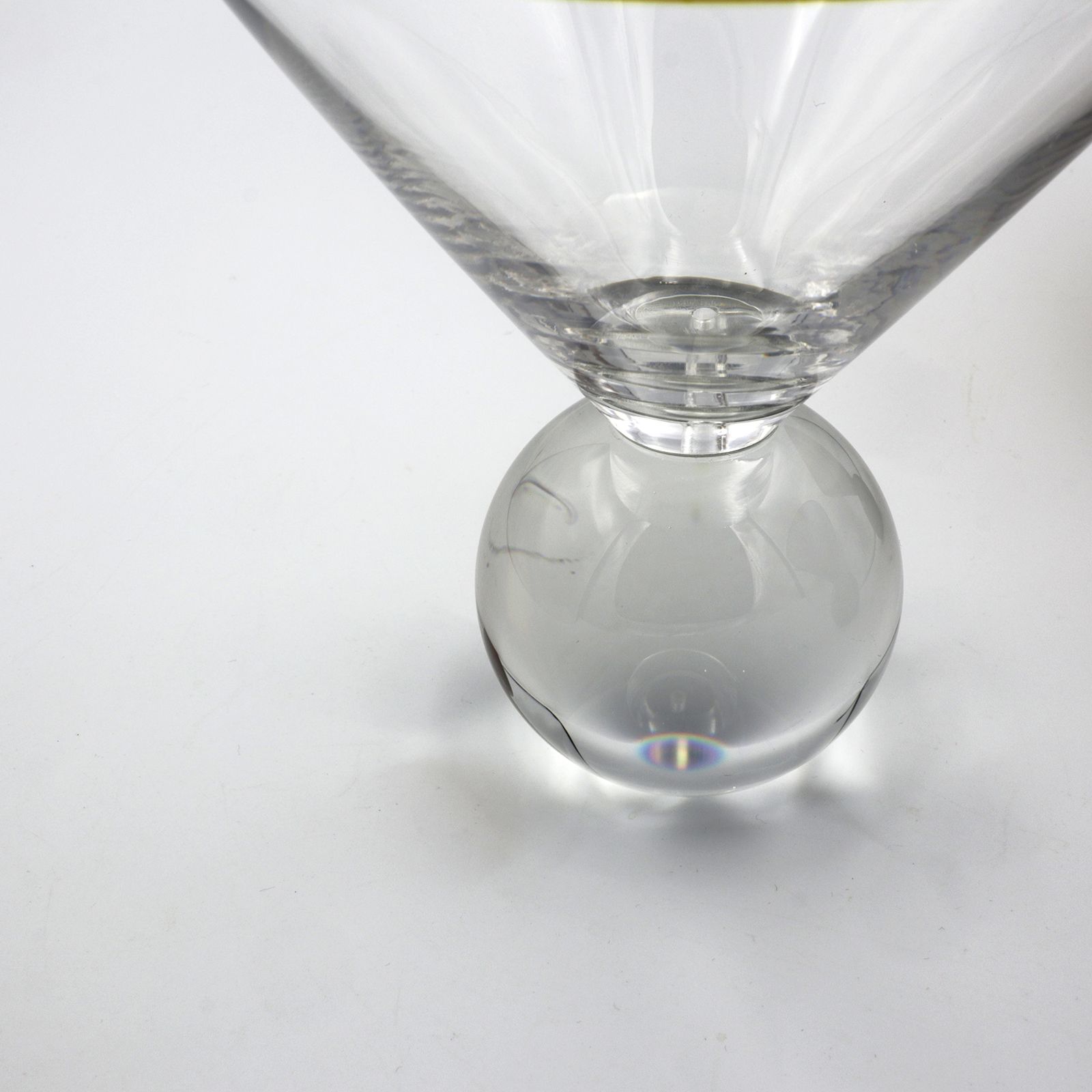 "HAZEL ALLE A TE SPHERE" お香立て CLEAR