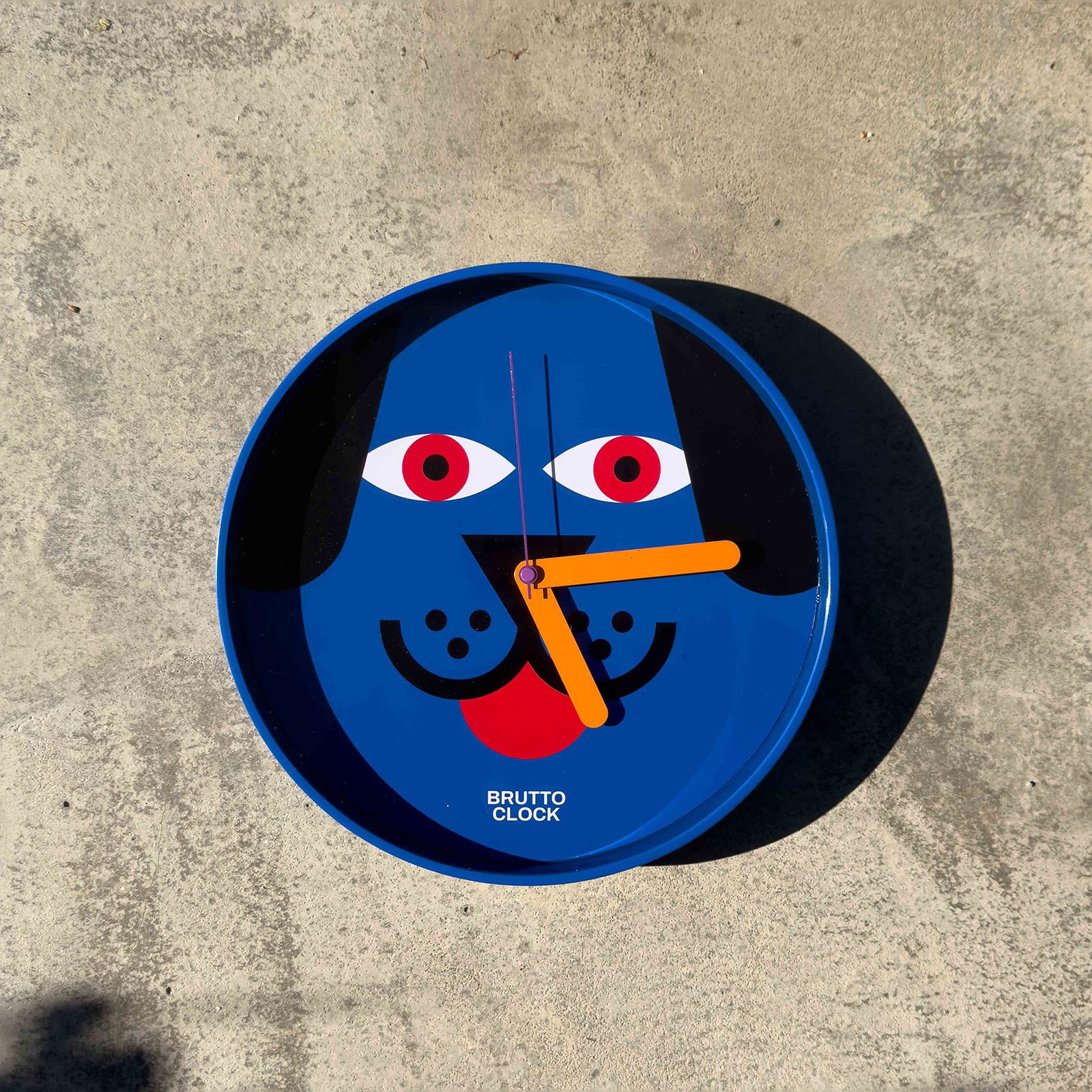 「BRUTTO Wall Clock」DOGGO イタリア