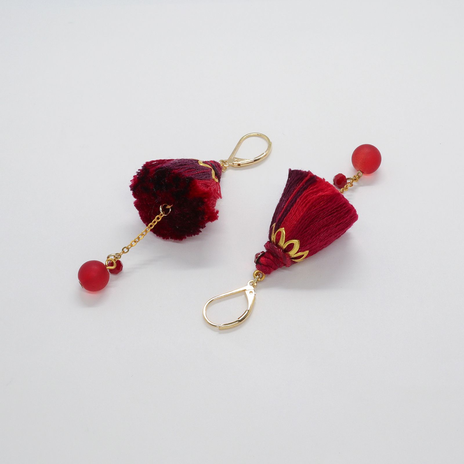 「Le conte de Pamellah シンメトリー」ピアス