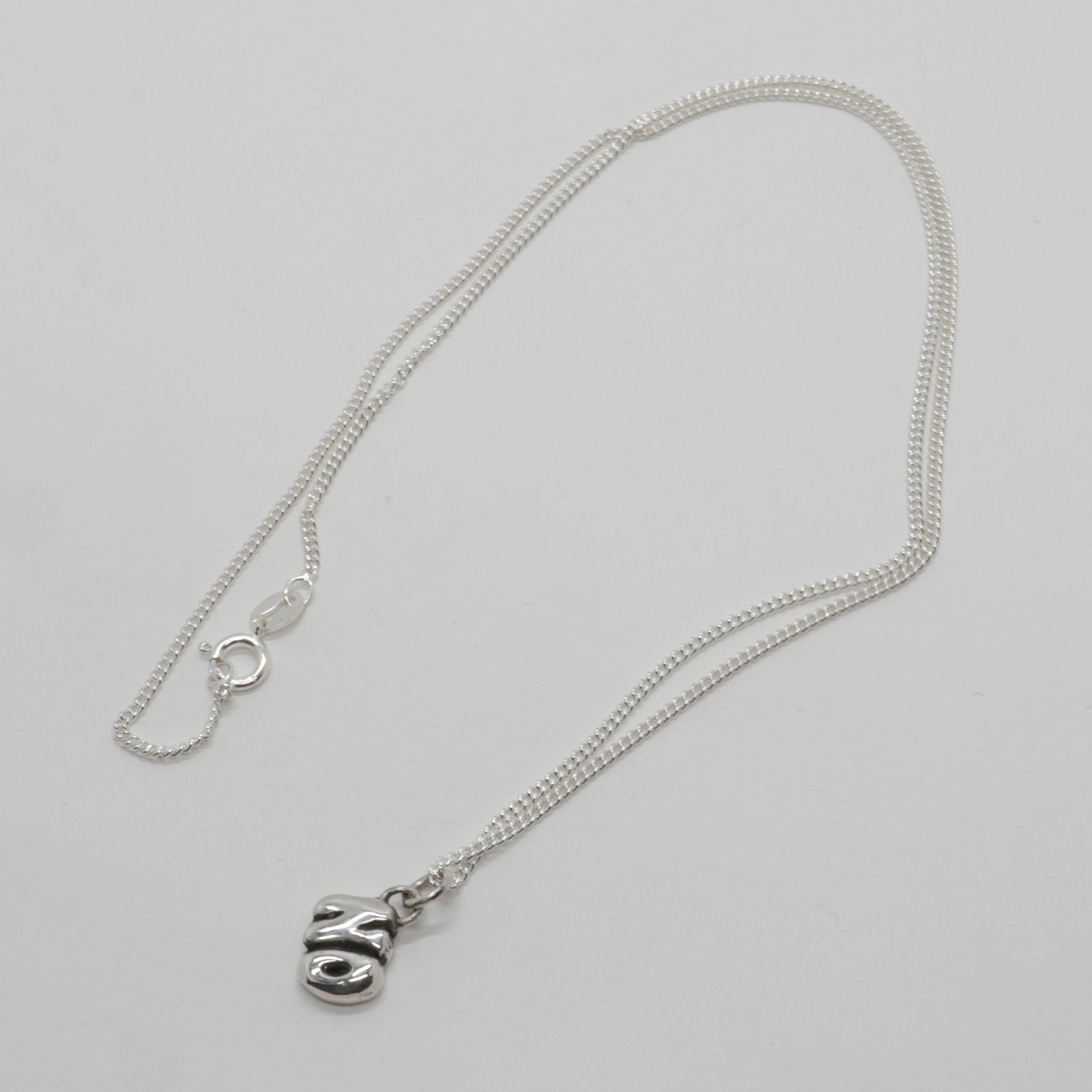 「NO Necklace」ネックレス