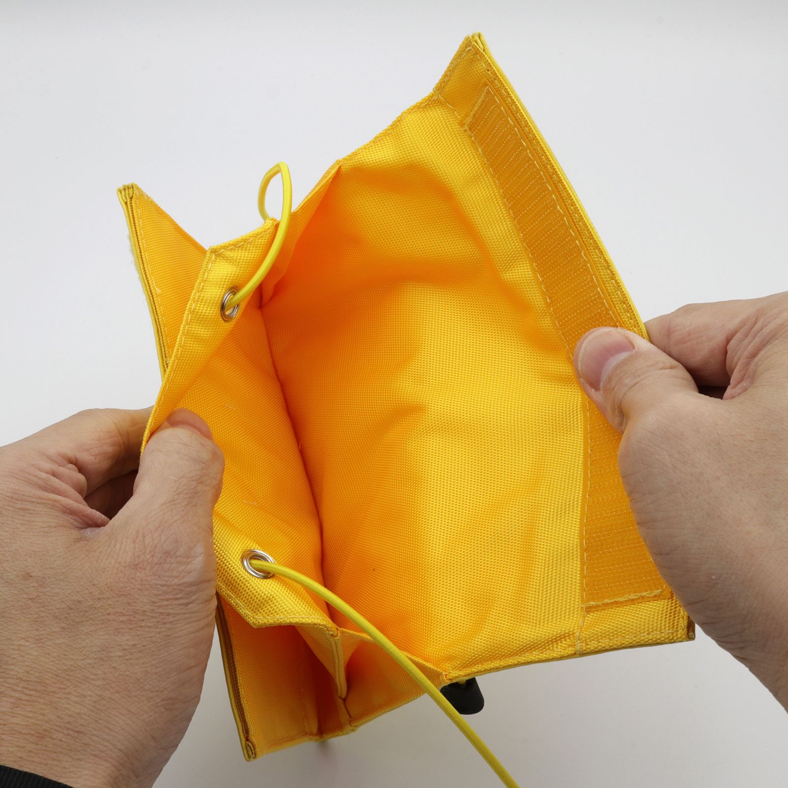 「FLY Long Wallet」ショルダーウォレットXL イエロー