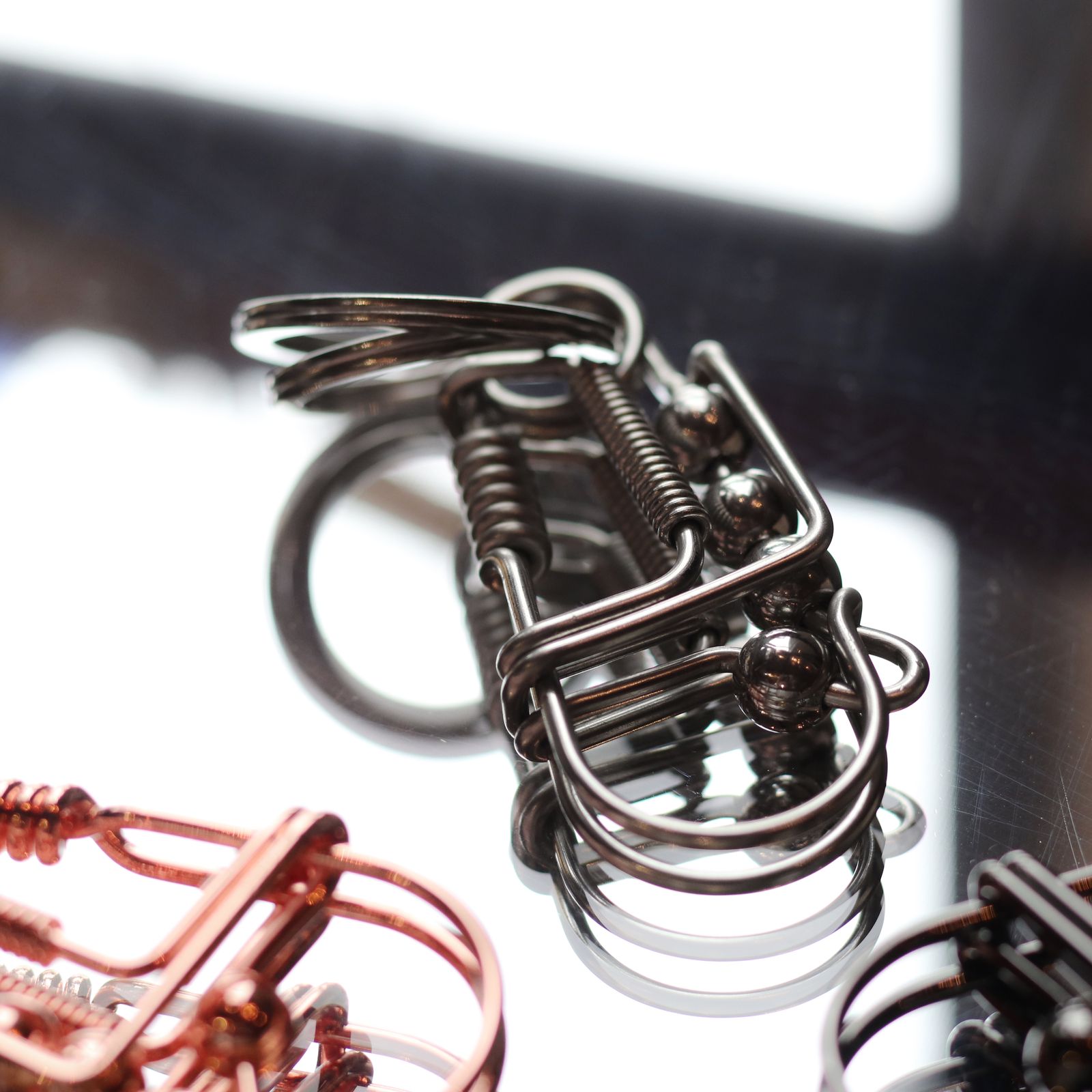 Metal Wire Carabiner ブラック