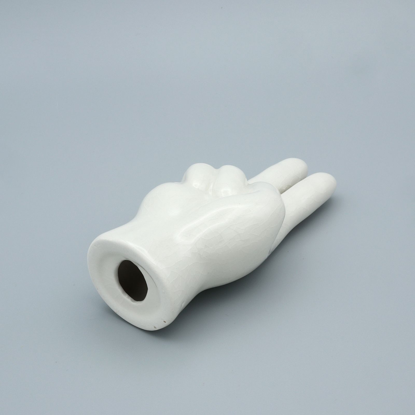 Porcelain Hand Objet “Peace”