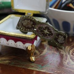 「エナメルボタニカルデザインカフ」ブレスレット スペイン 1970s