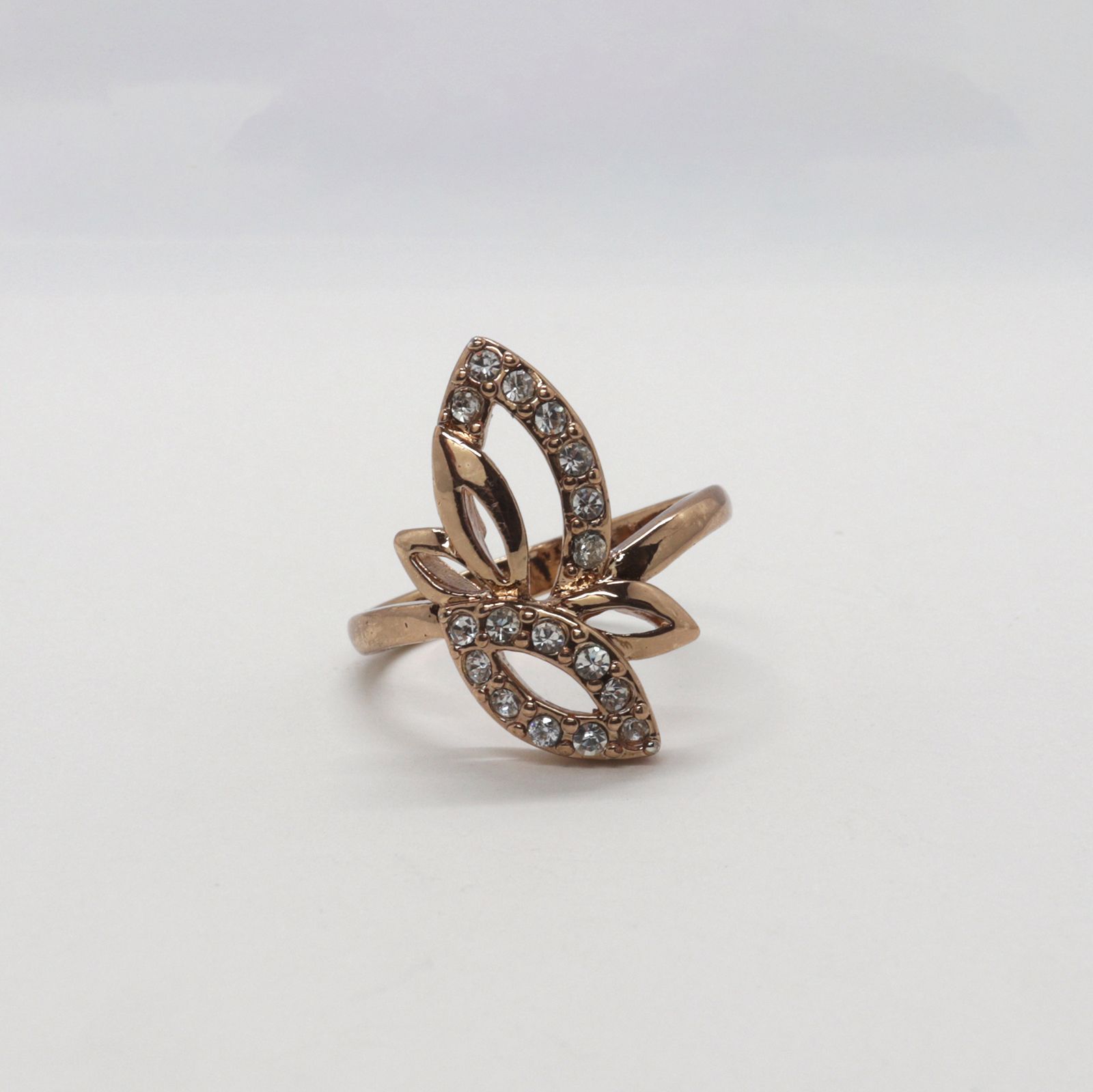 「リーフリボン」デッドストックリング イギリス