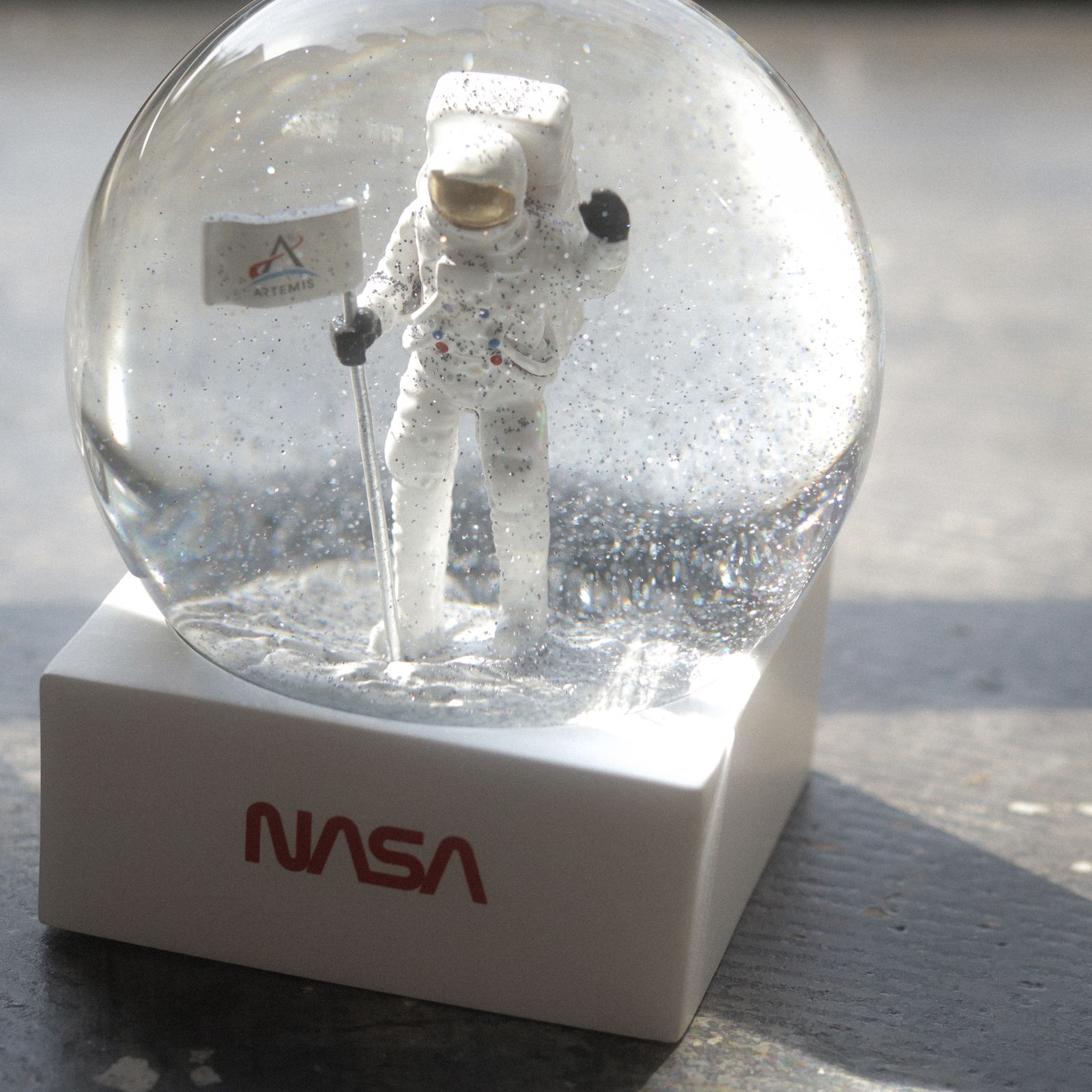 DETAIL INC. - 「NASA Snow Globe」 スノードーム | corne/コルネ
