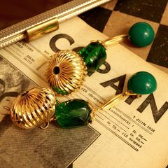 「オリエンタルビッグバルーン」イヤリング フランス