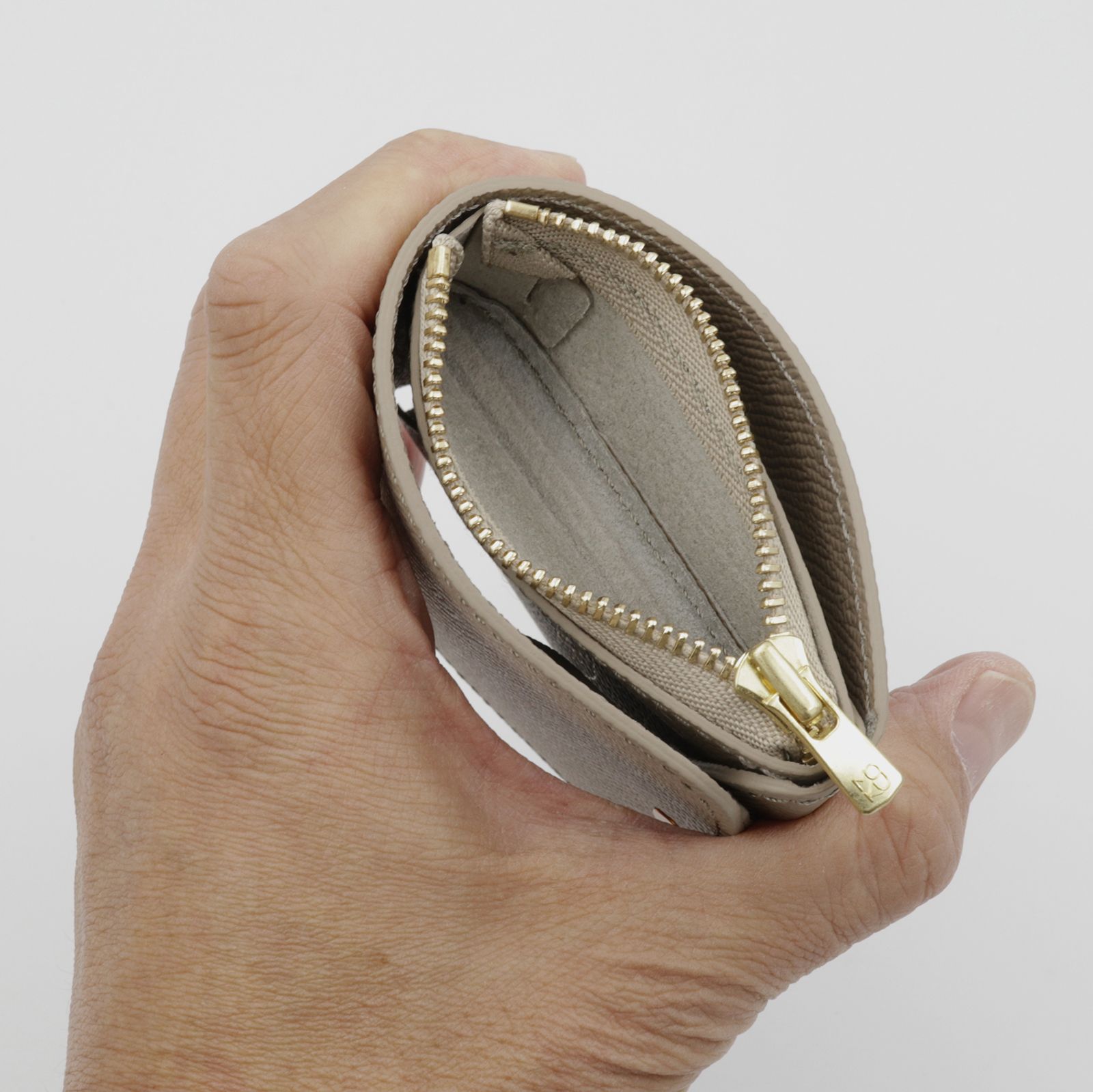 「小さく薄い財布SAKU ver.3 Plus Noblessa」lightgray