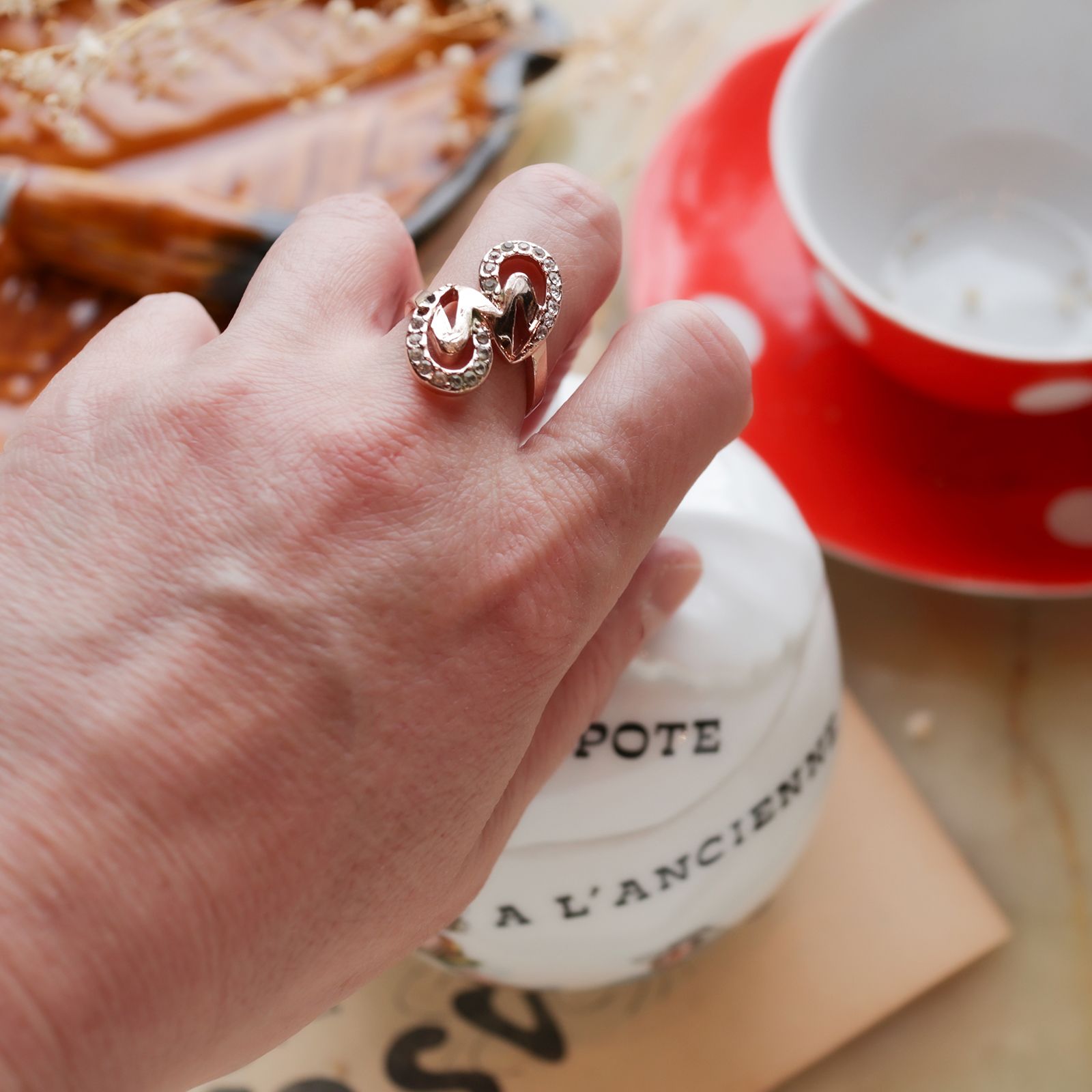 「エレガントカーブ」デッドストックリング イギリス