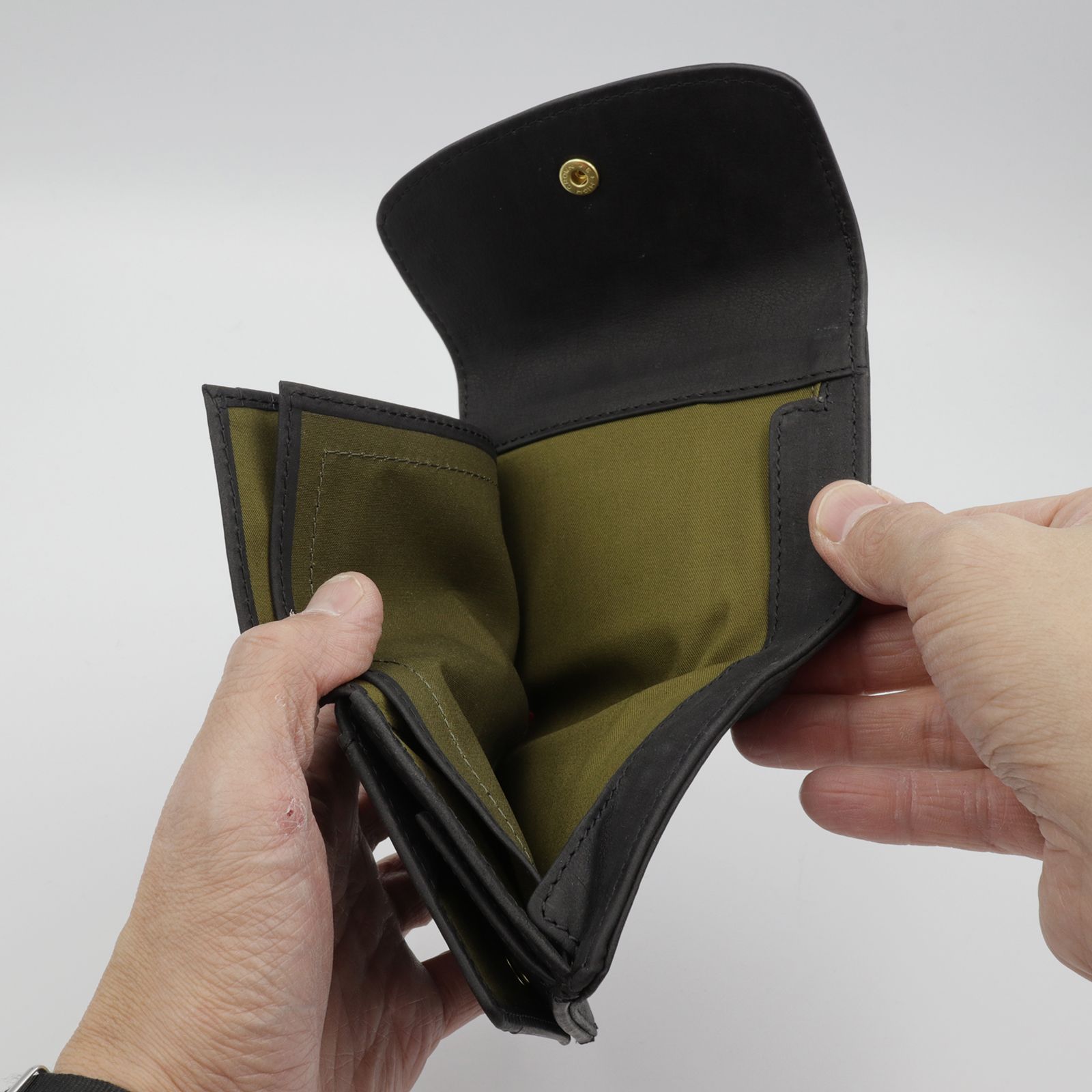 「PUFU」ミドル財布 グリーン