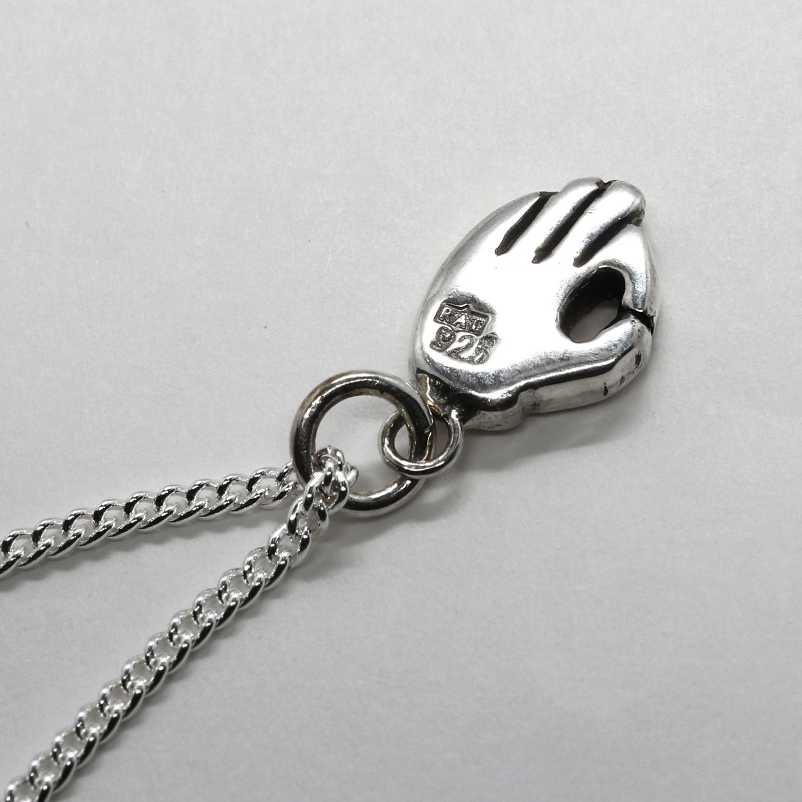 「Okay Necklace」ネックレス