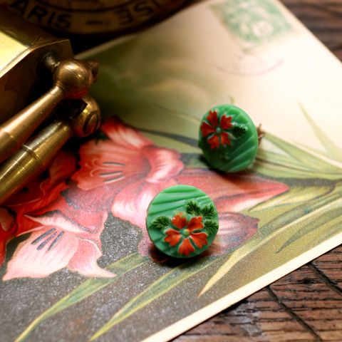 「60s 花柄ペイントラウンド」イヤリング ヨーロッパ