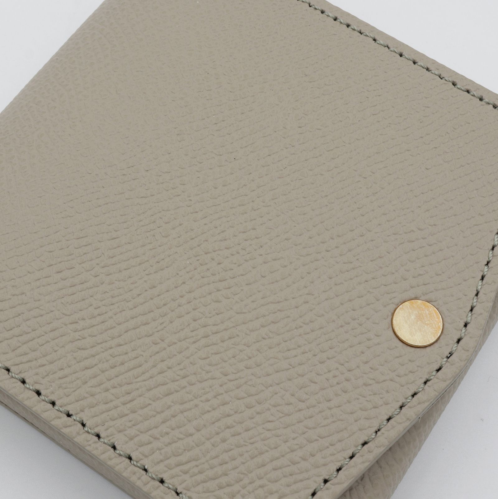 「小さく薄い財布SAKU ver.3 Plus Noblessa」lightgray