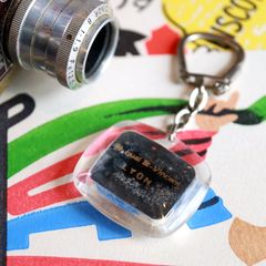 AUTO-ECOLE GUILLOT 自動車学校 フレンチキーホルダー