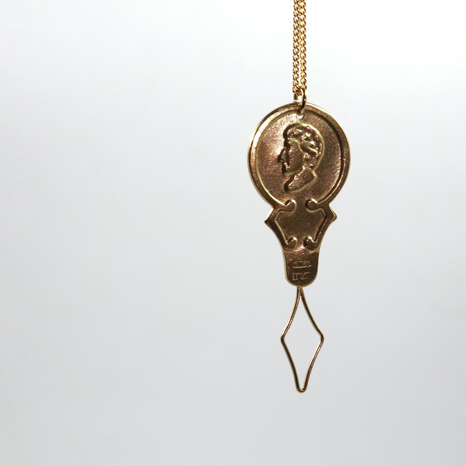 「threader necklace gold」ネックレス