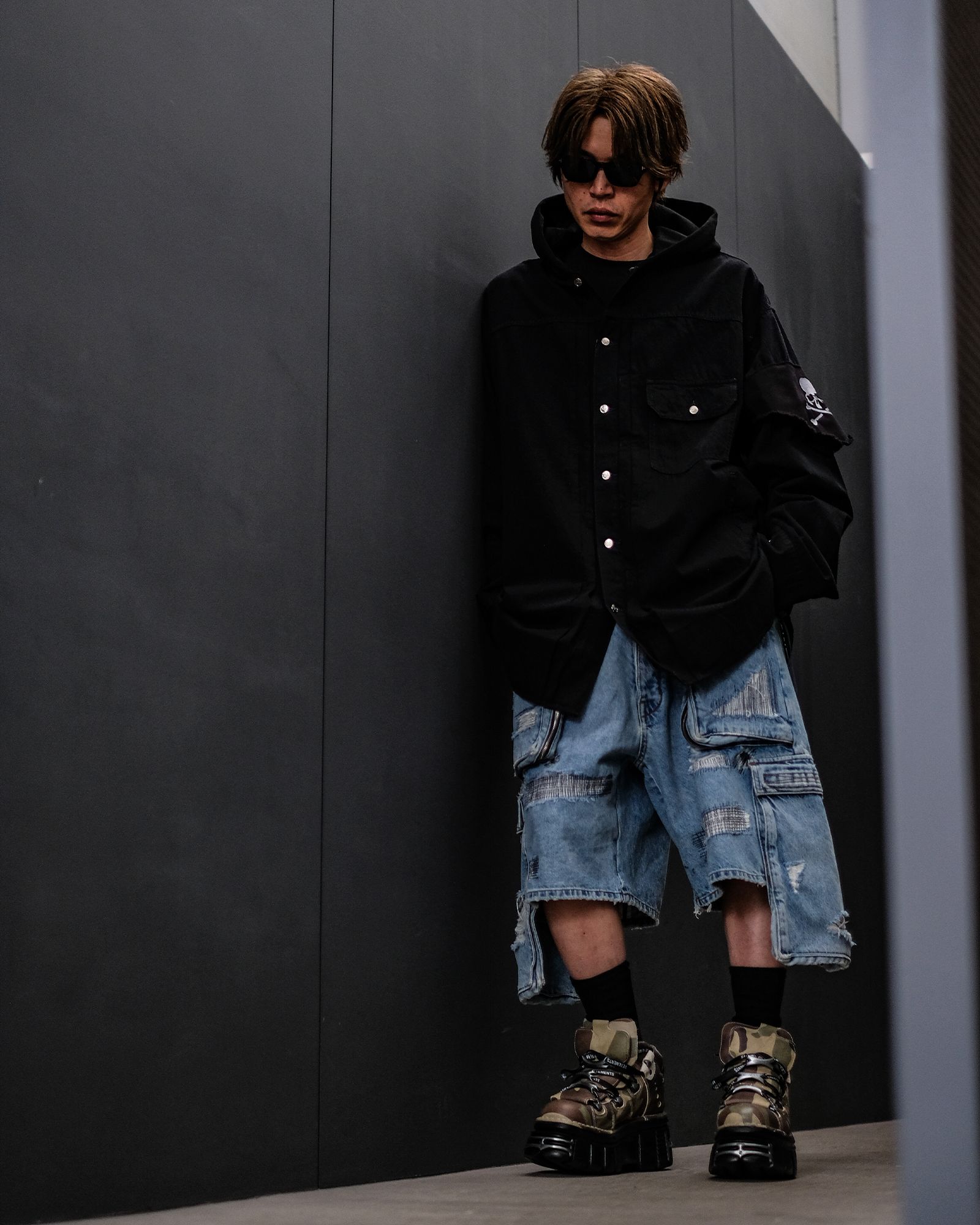 mastermind - マスターマインド/1ST LS DENIM SHIRT WITH HOOD/デニム 