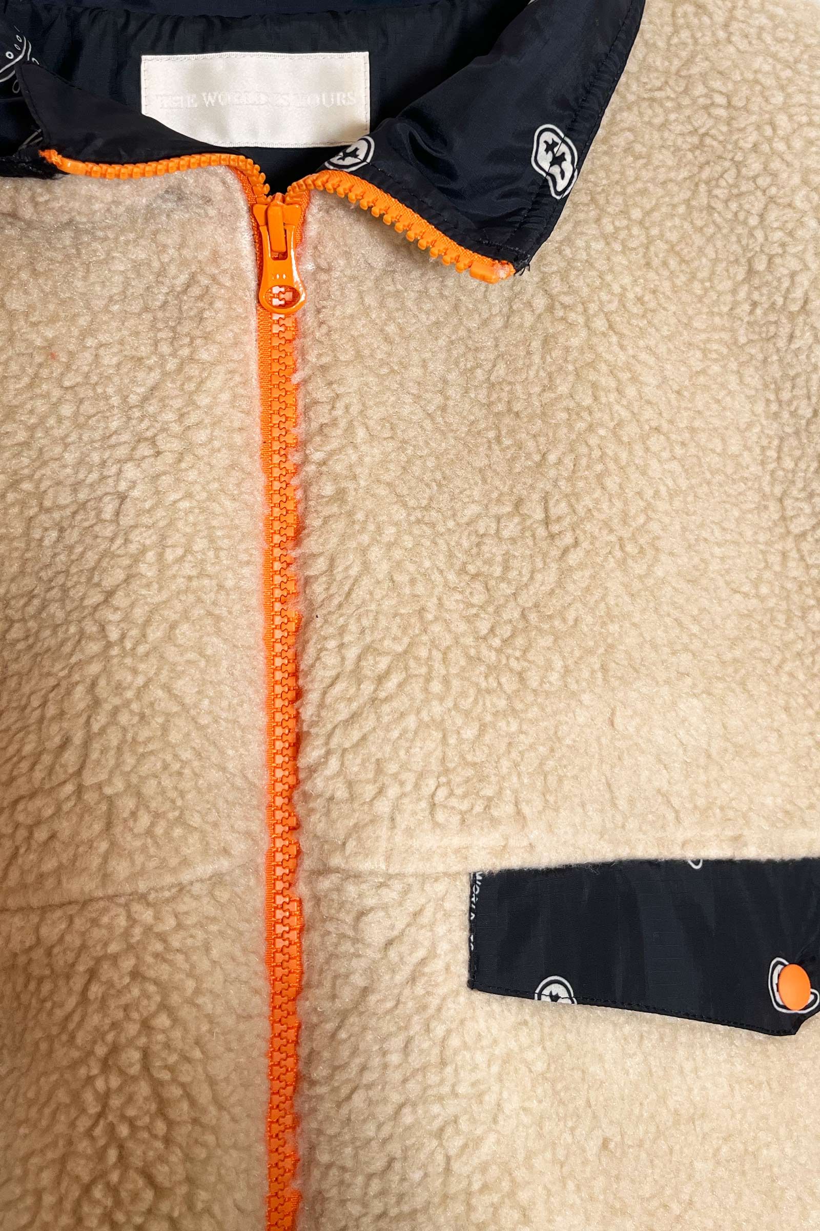 THE WORLD IS YOURS Paisley Fleece Jacket Detail