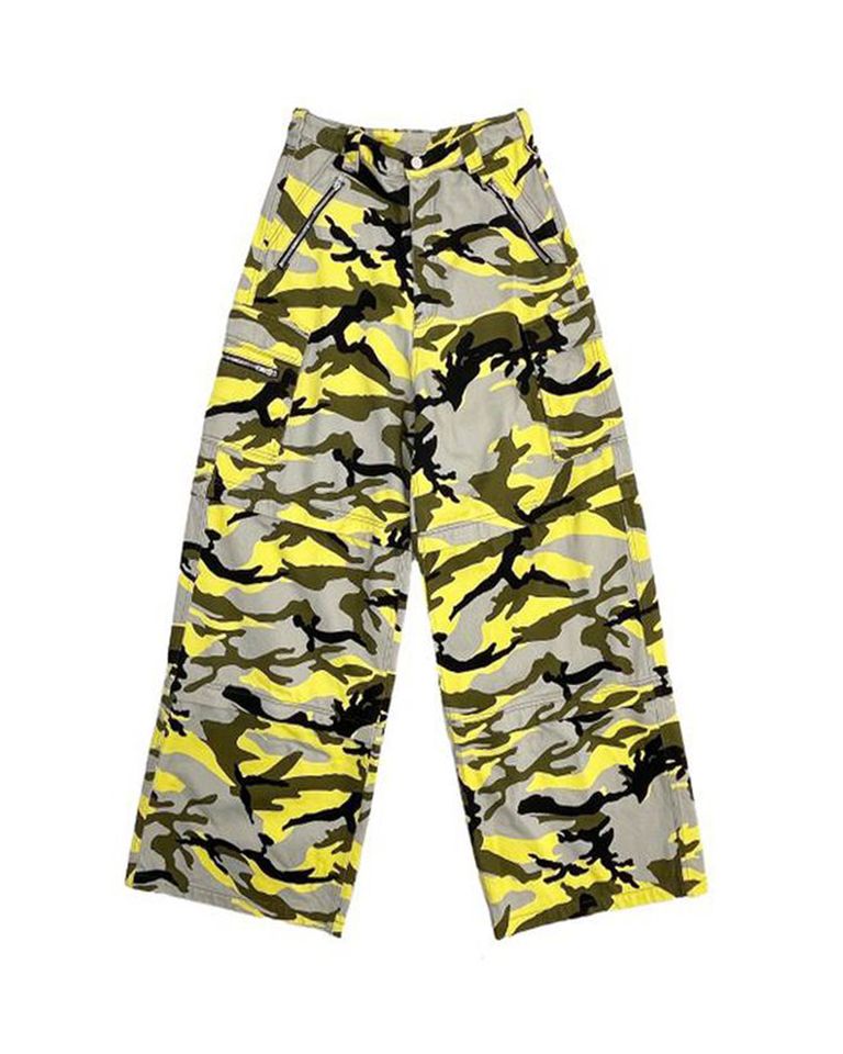 VETEMENTS - NEON CAMO BIG SHAPR TRANSFORMER PANTS/UA53PA750Y  