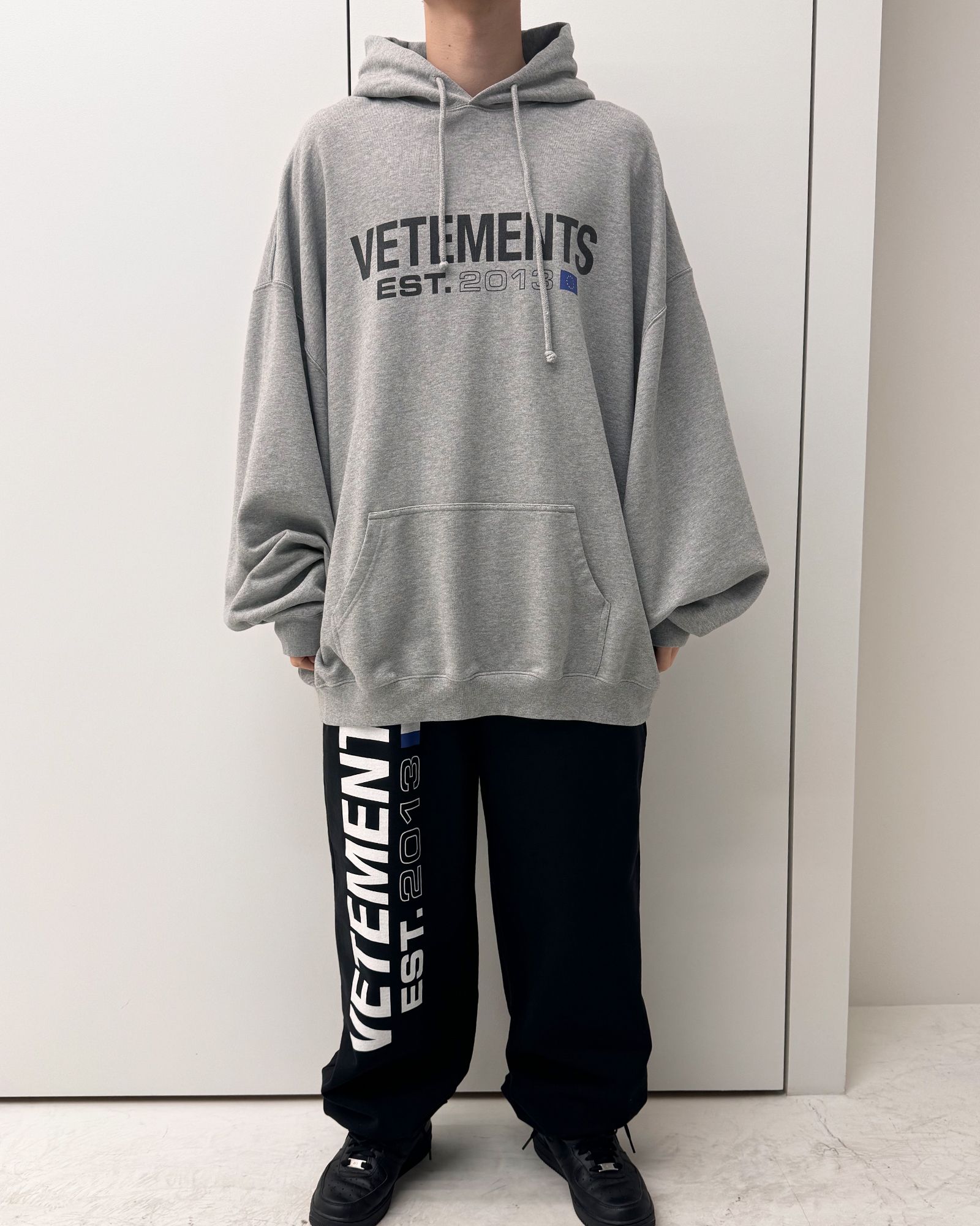 VETEMENTS - ヴェトモン/Vegan logo hoodie/プルオーバーパーカー 