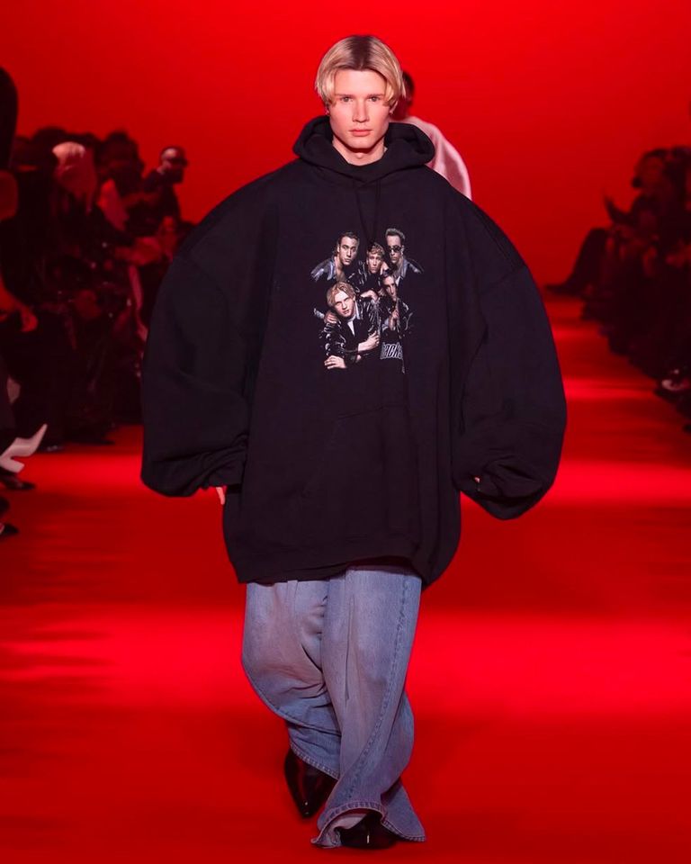 2025春夏 最新作 VETEMENTS 入荷‼