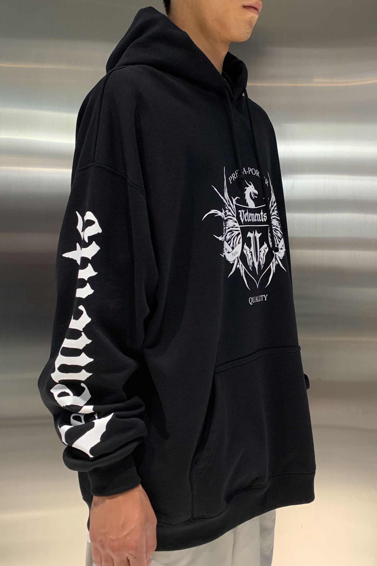 VETEMENTS ヴェトモン World Tour HOODIE パーカー-