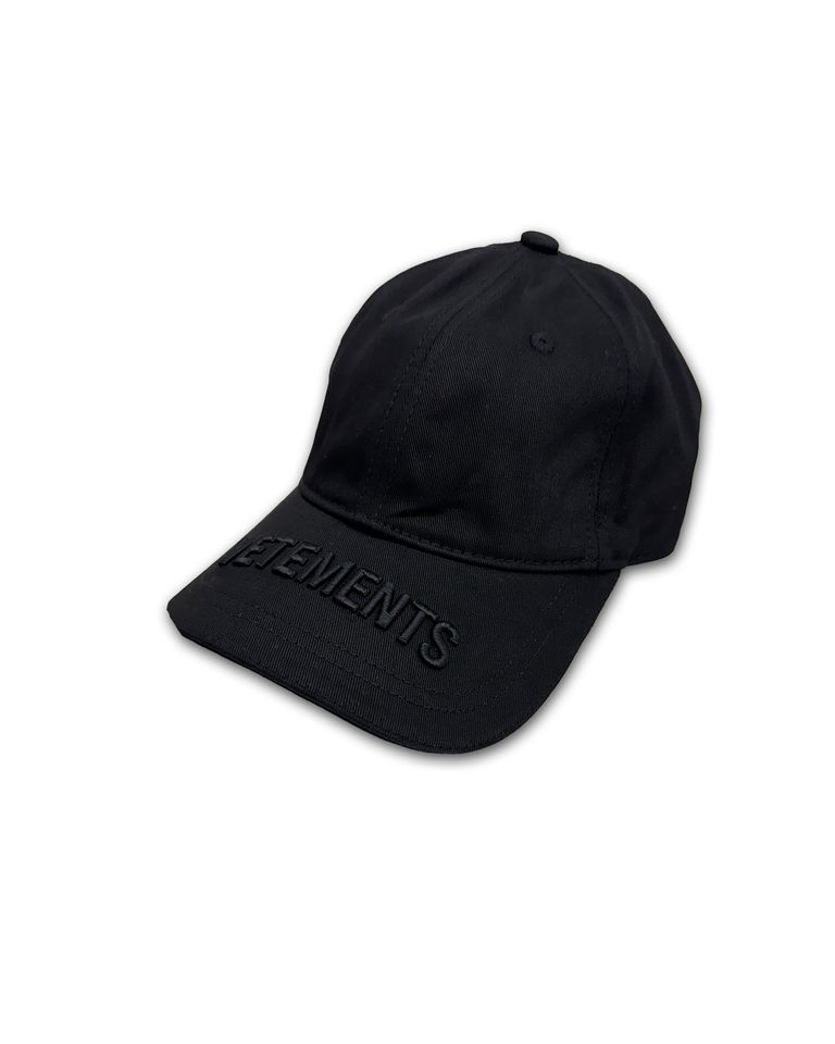 VETEMENTS - BLACKOUT LOGO CAP/UA65CA100B/キャップ/BLACKOUT | Detail