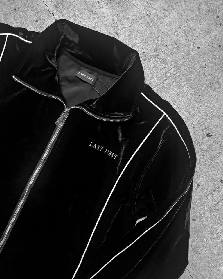 LAST NEST / VELOUR EMBROIDERY TRACK JACKET | HOLICK｜その他