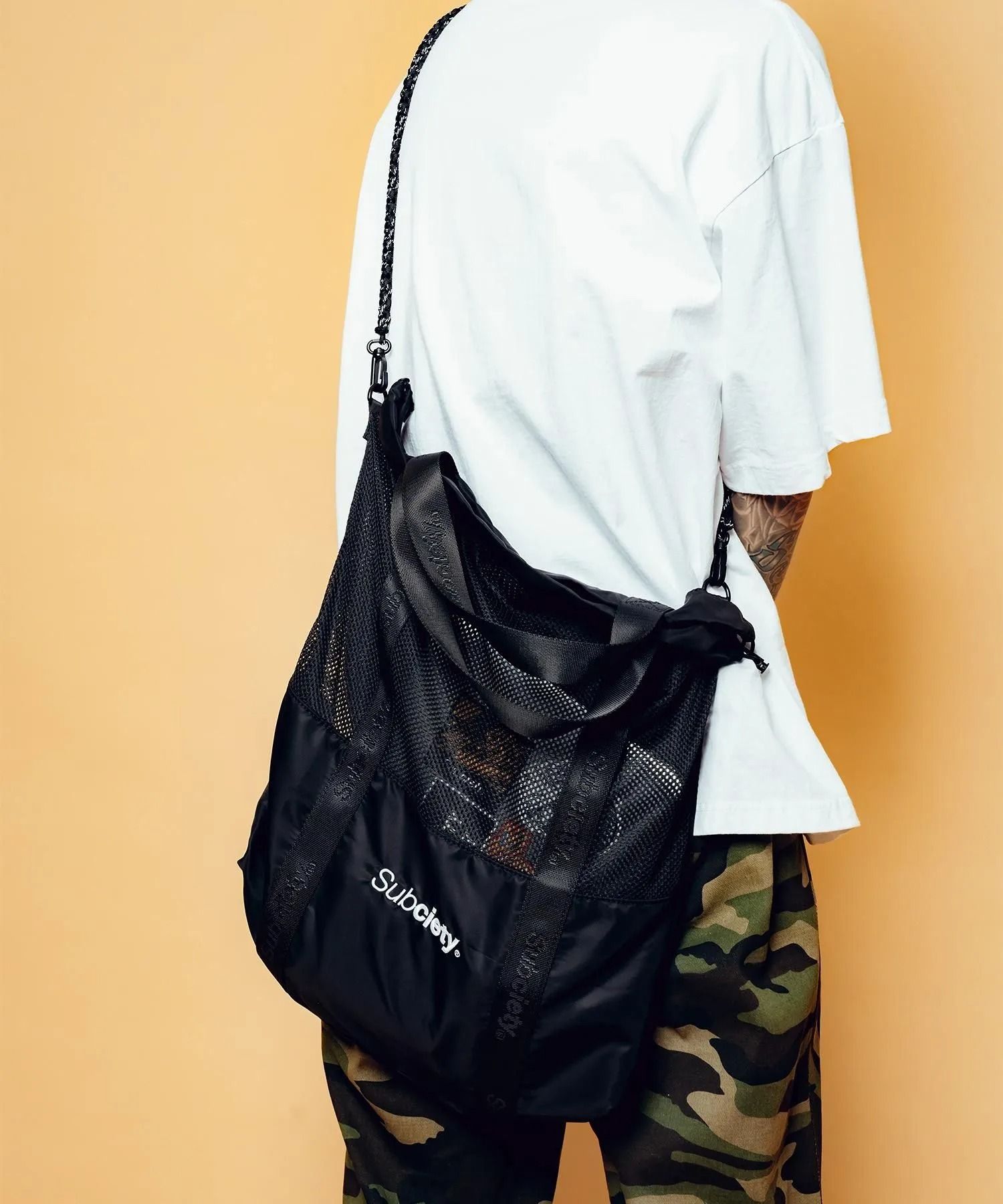 Mesh shoulder tote bag