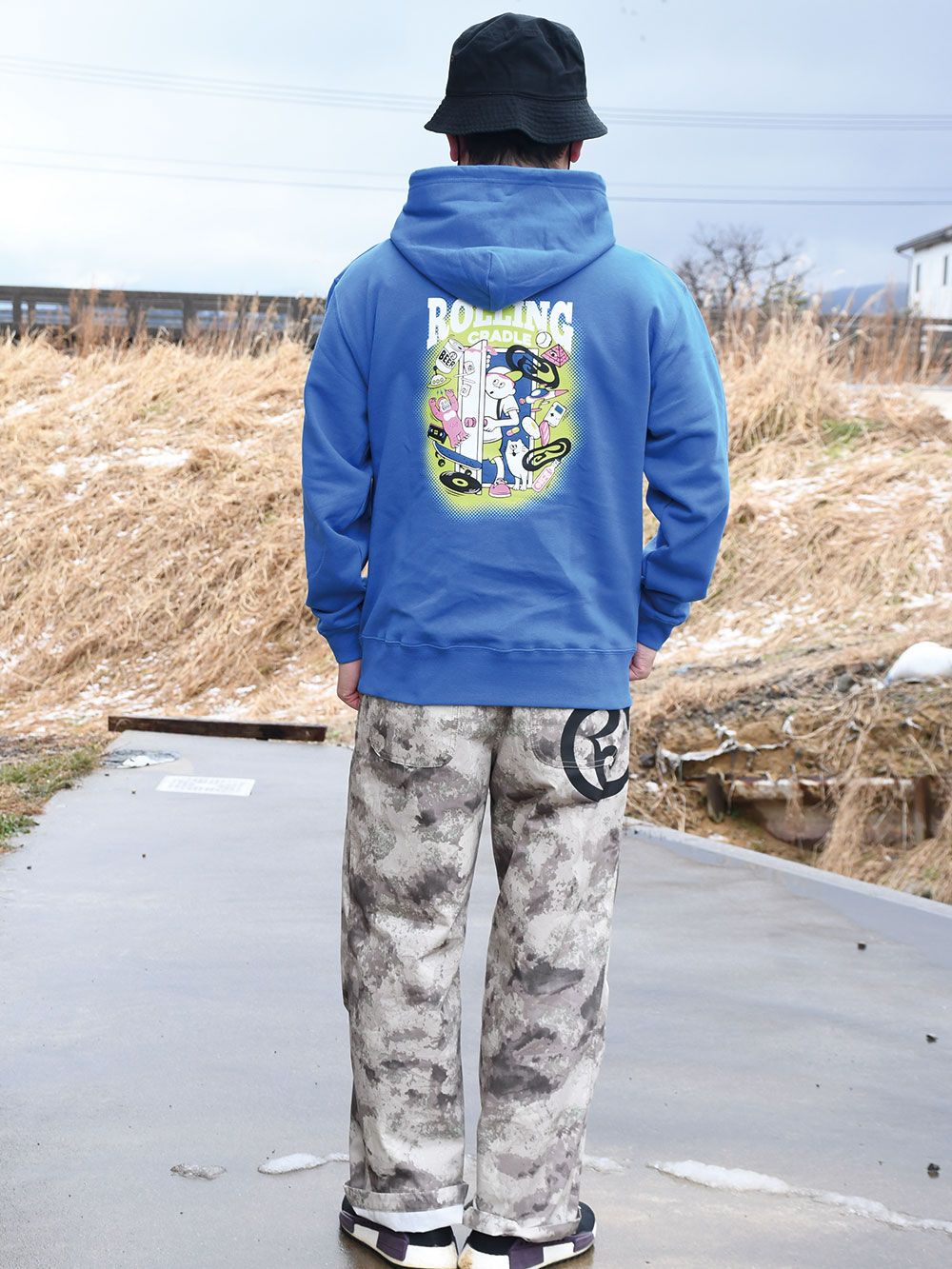 ISEKAI-HOODIE