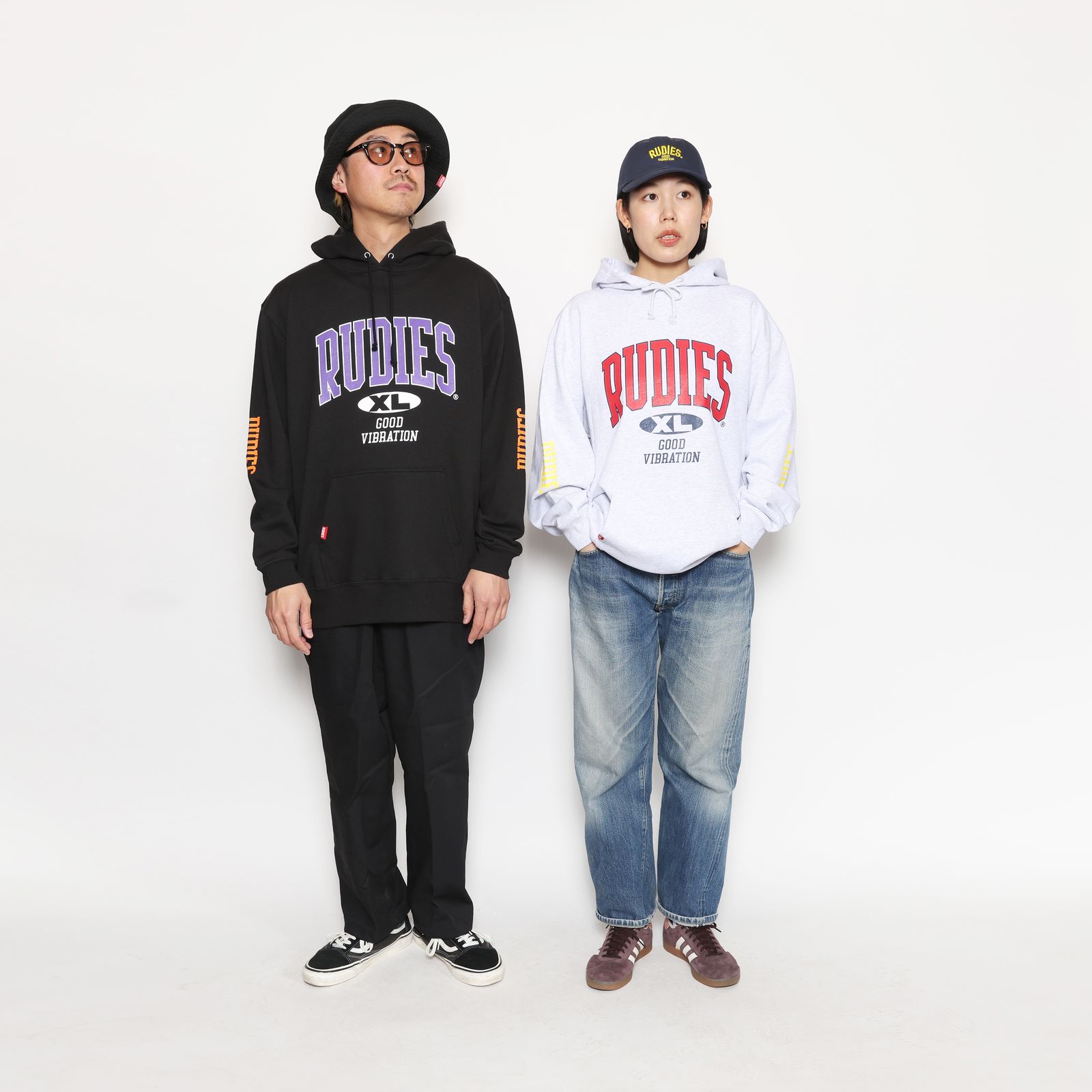 MIGHTY HOOD-SWEAT