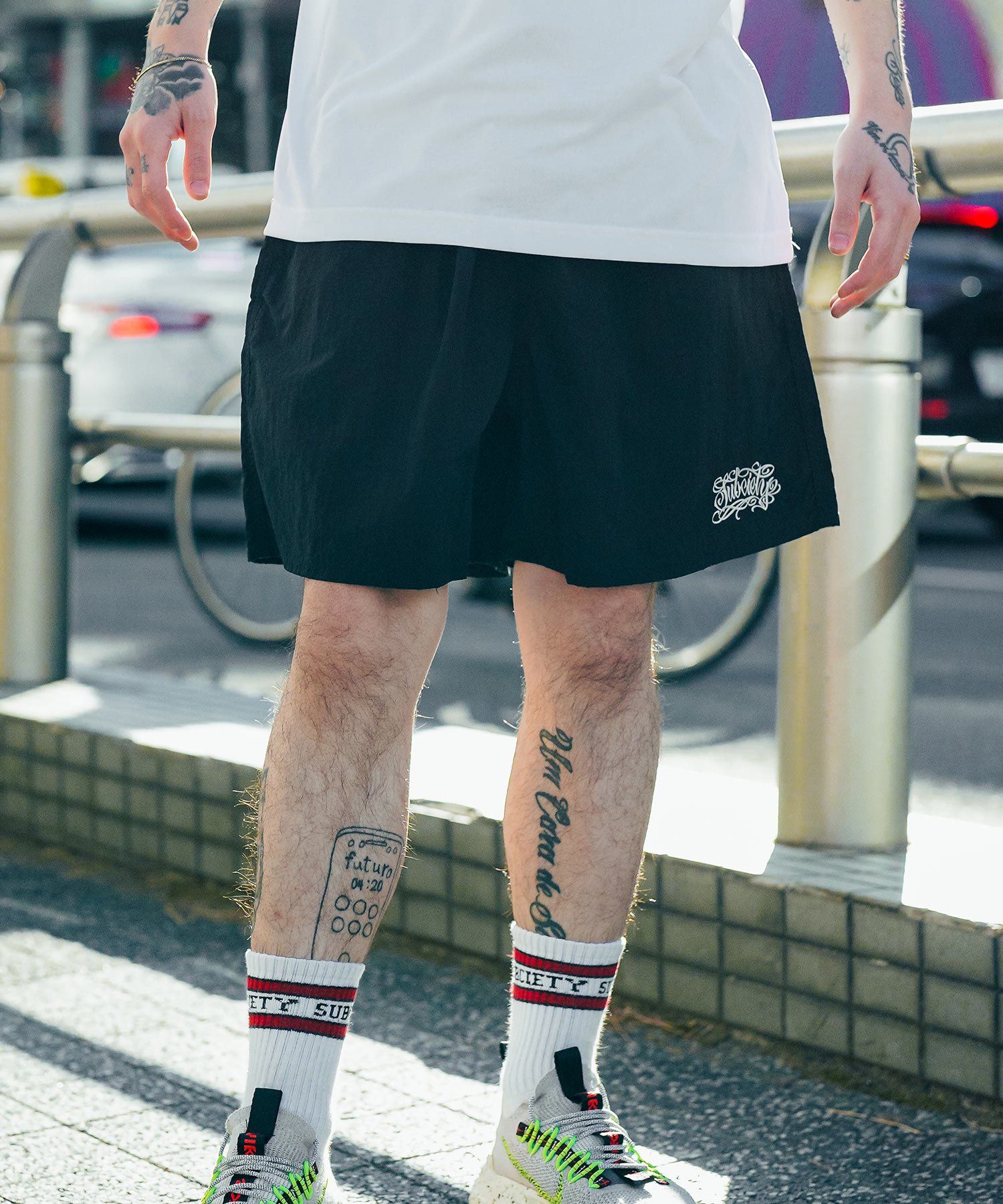 NYLON SHORTS-EMOTION-