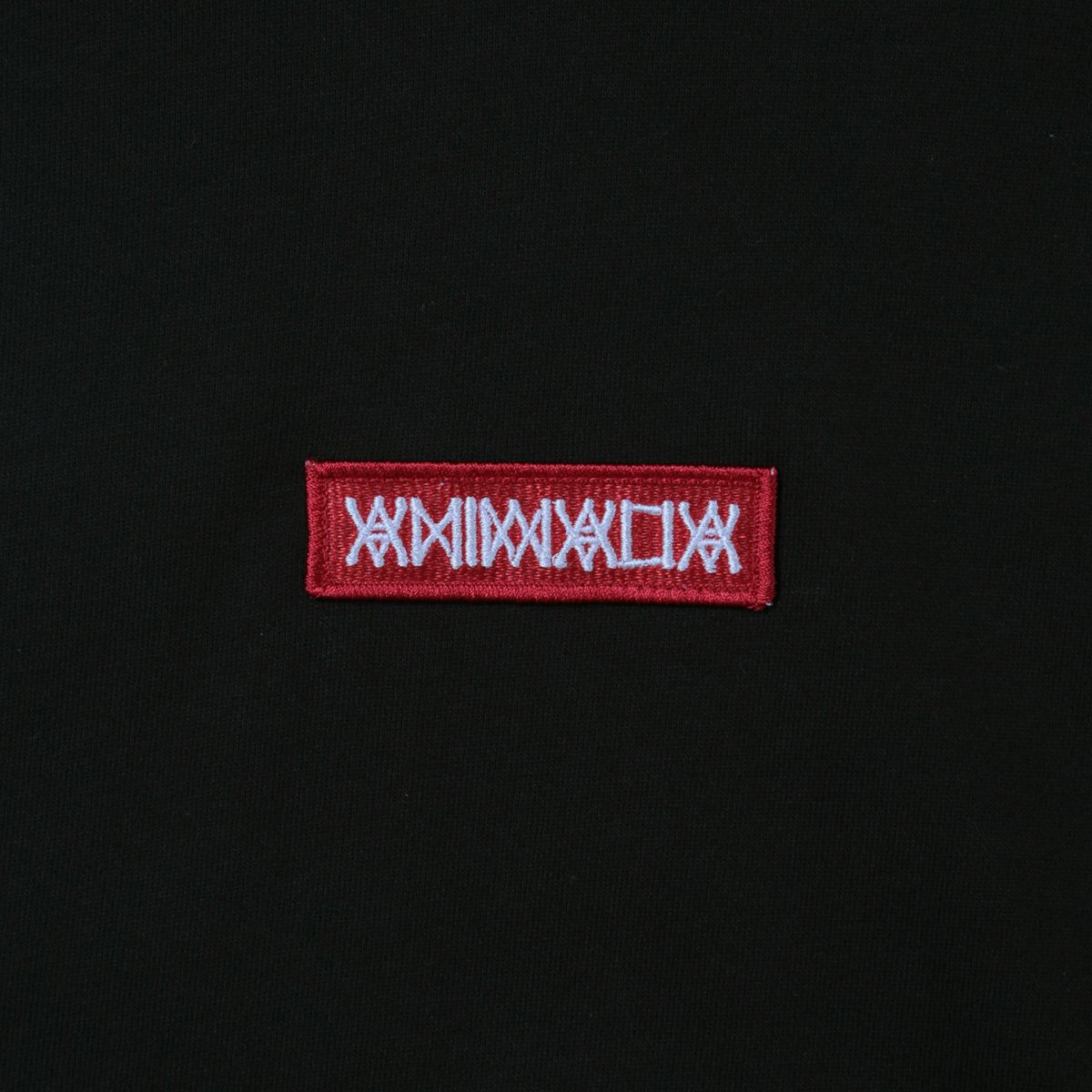 BIG SILHOUETTE P/O HOODIE - KAMAWANU