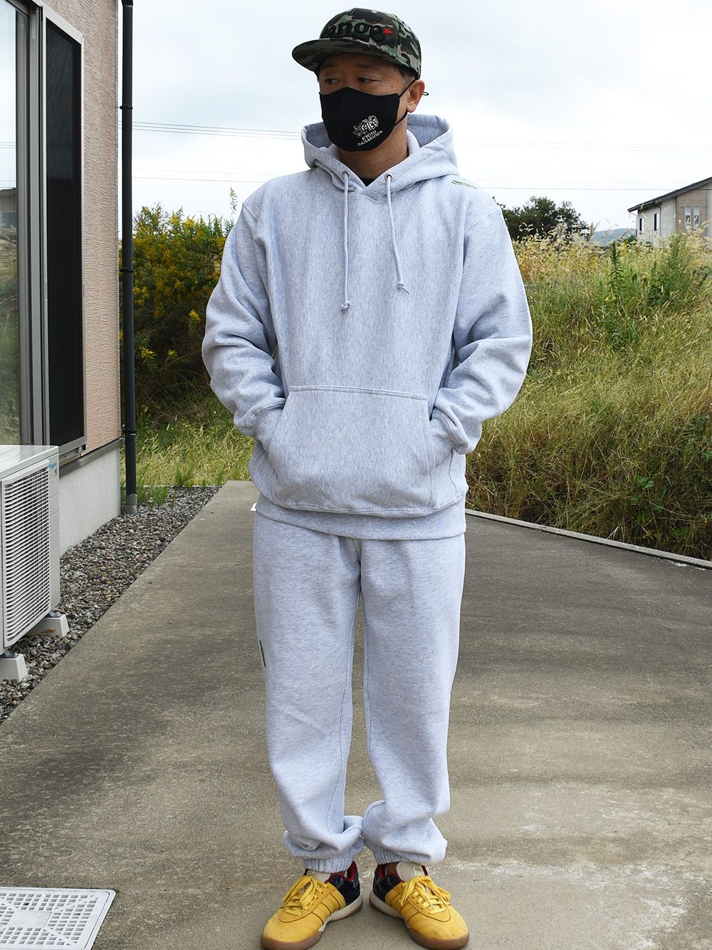 本当にカッコいいヤツはこういう服を着るのさ。