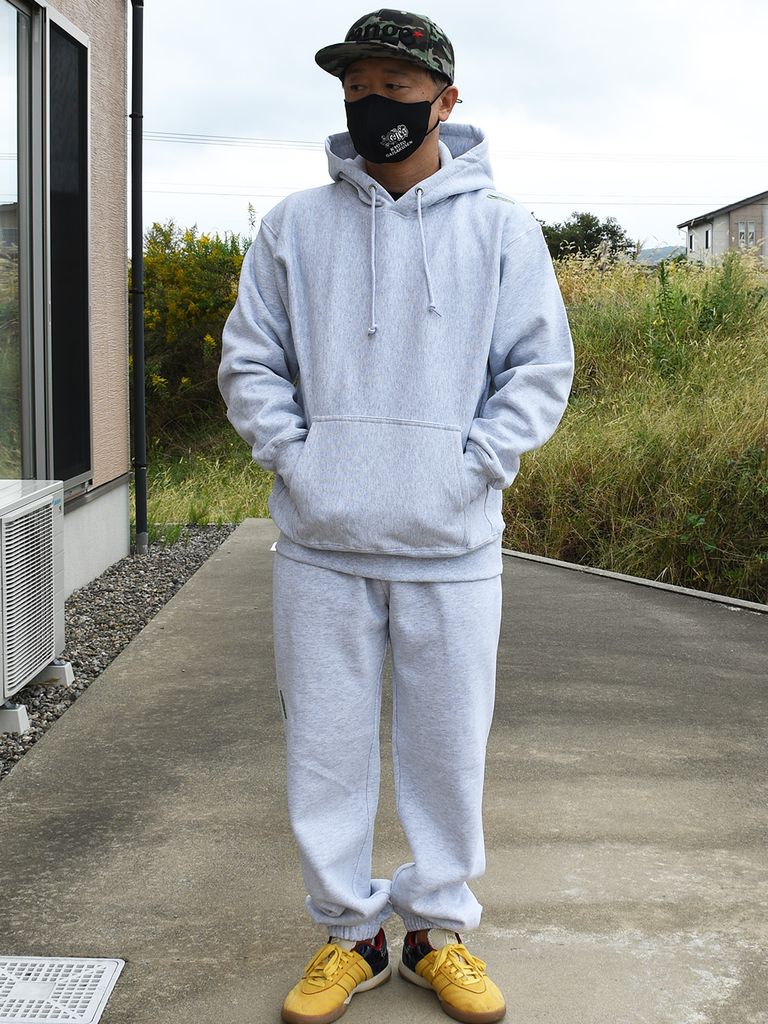 本当にカッコいいヤツはこういう服を着るのさ。
